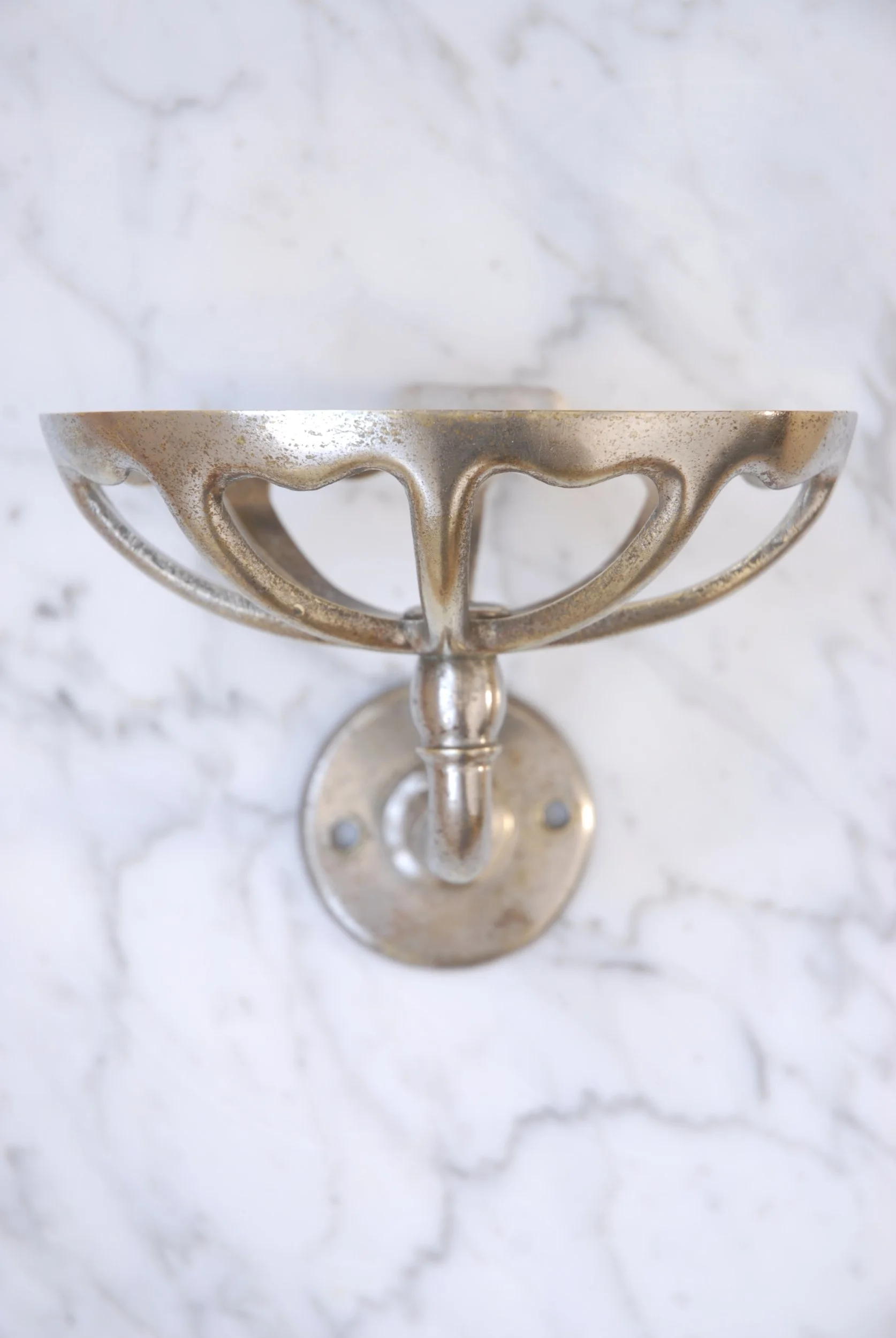 SIZED 1504 Nickel Soap Holder.JPG