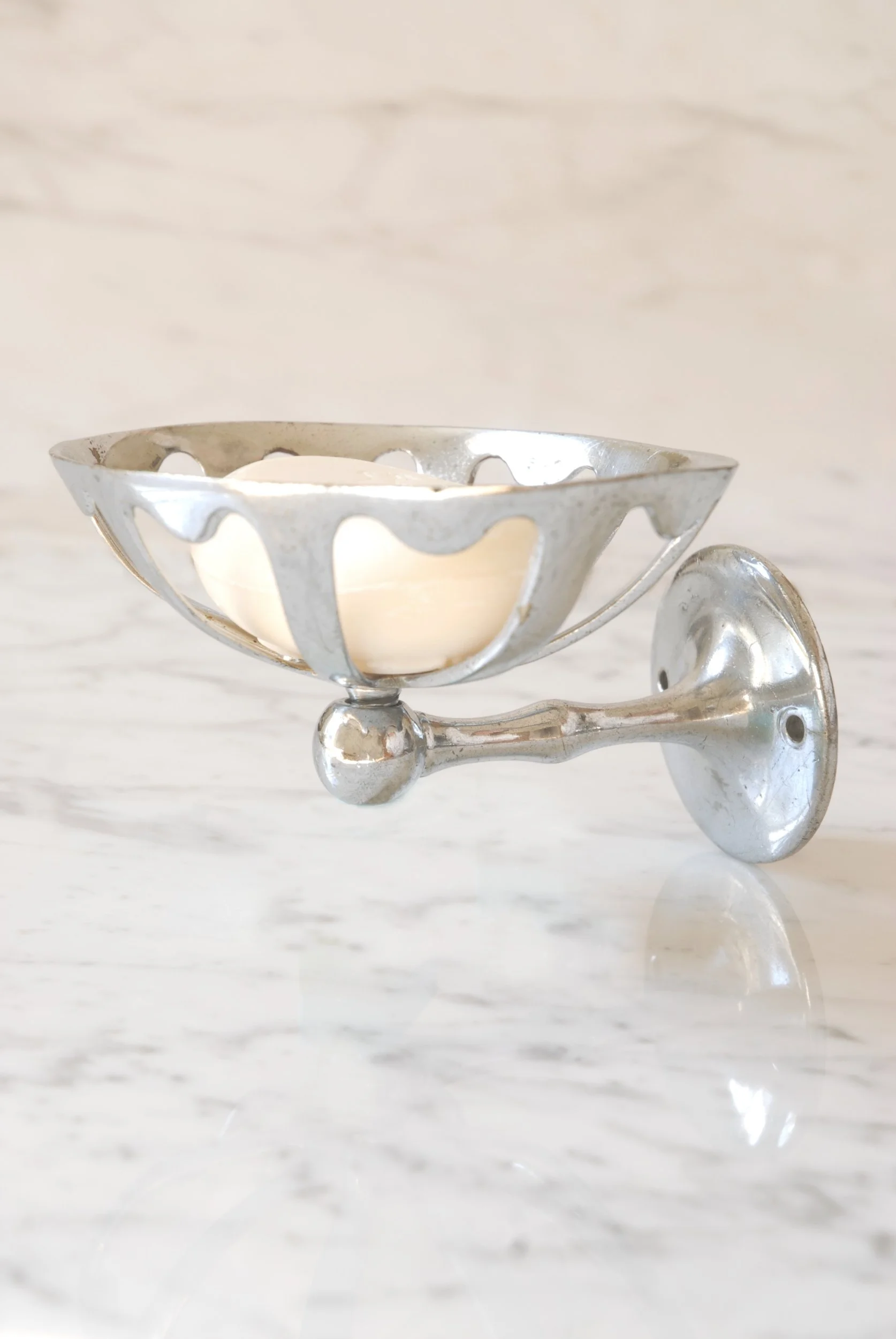 SIZED Antique Soap Holder Dish.JPG