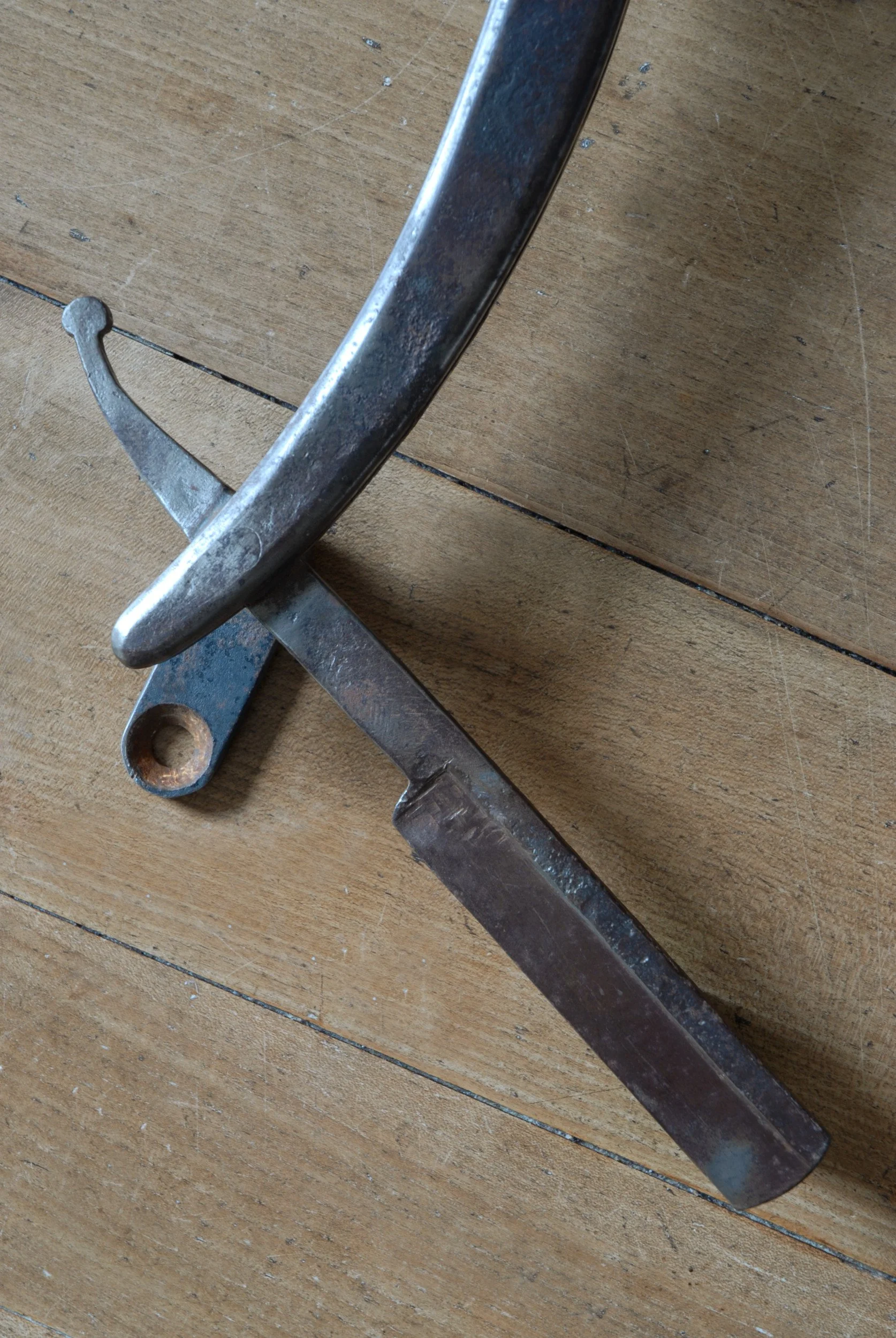 SIZED 1593 Antique Door Pull.JPG