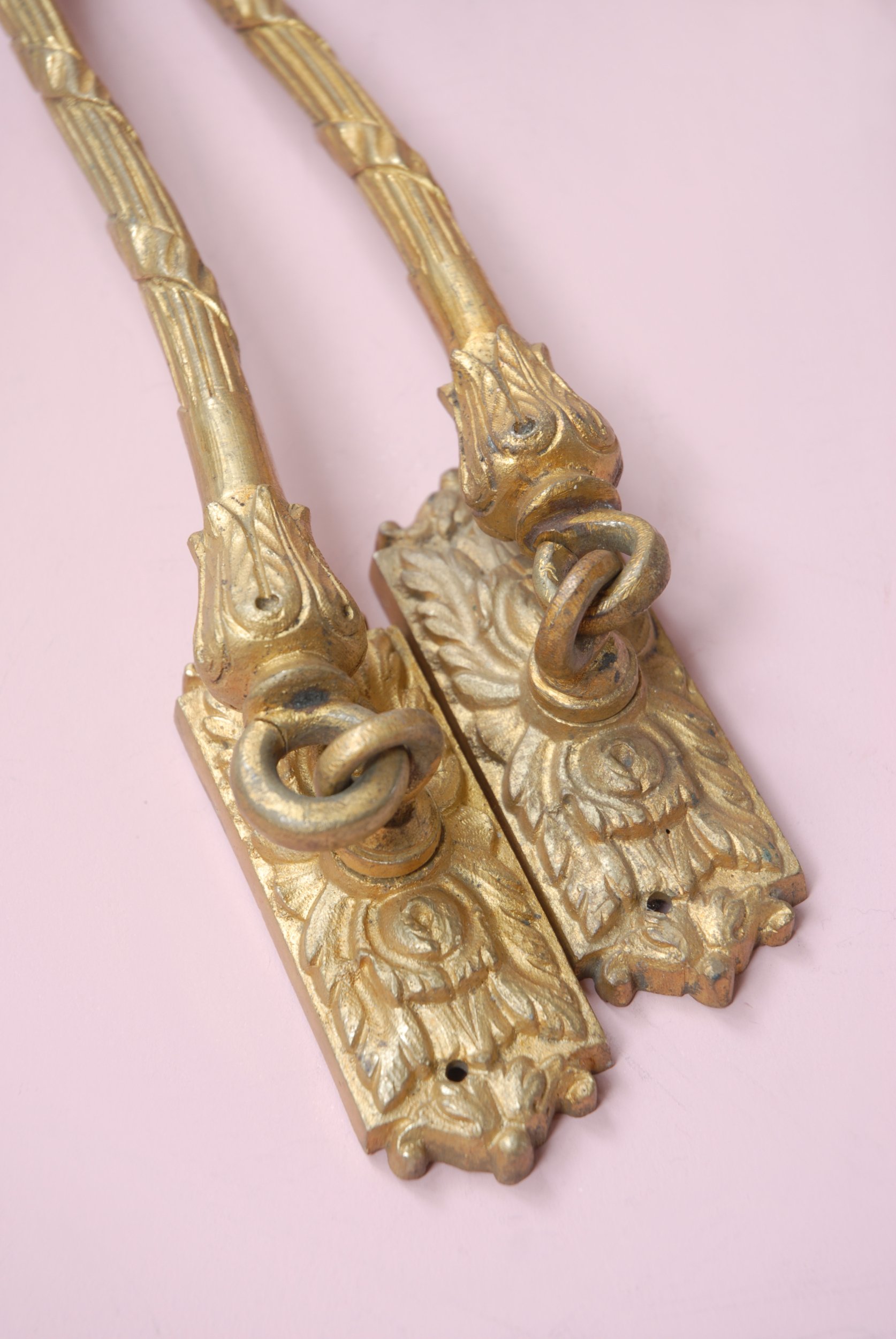 SIZED 1470 Curtain Tie Backs Brass.JPG