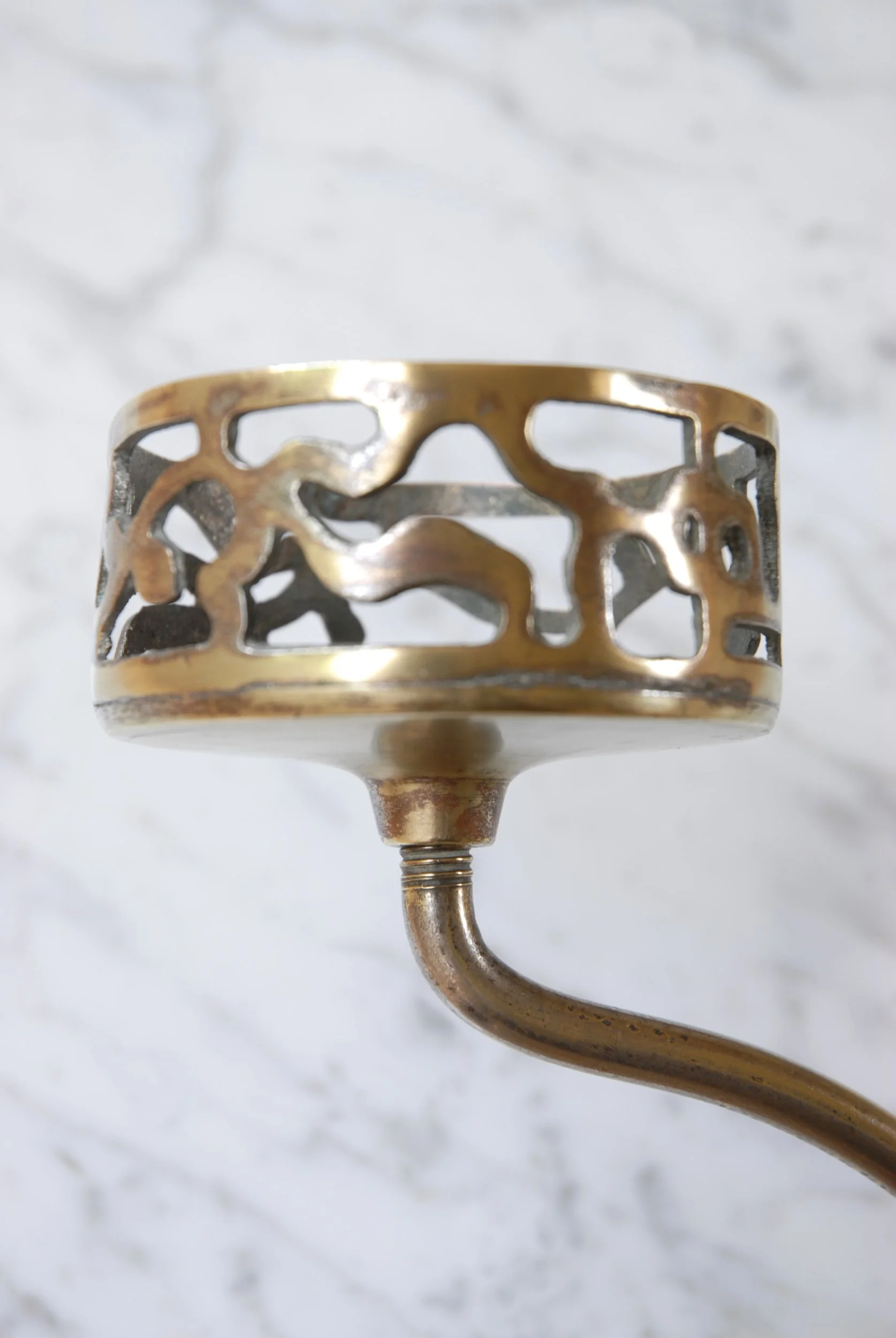 SIZED 1409 Vintage Soap Holder.JPG