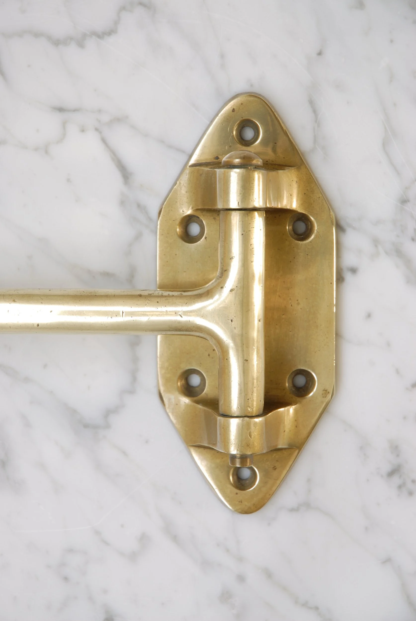 SIZED 1483 Brass Toilet Roll Holder.JPG