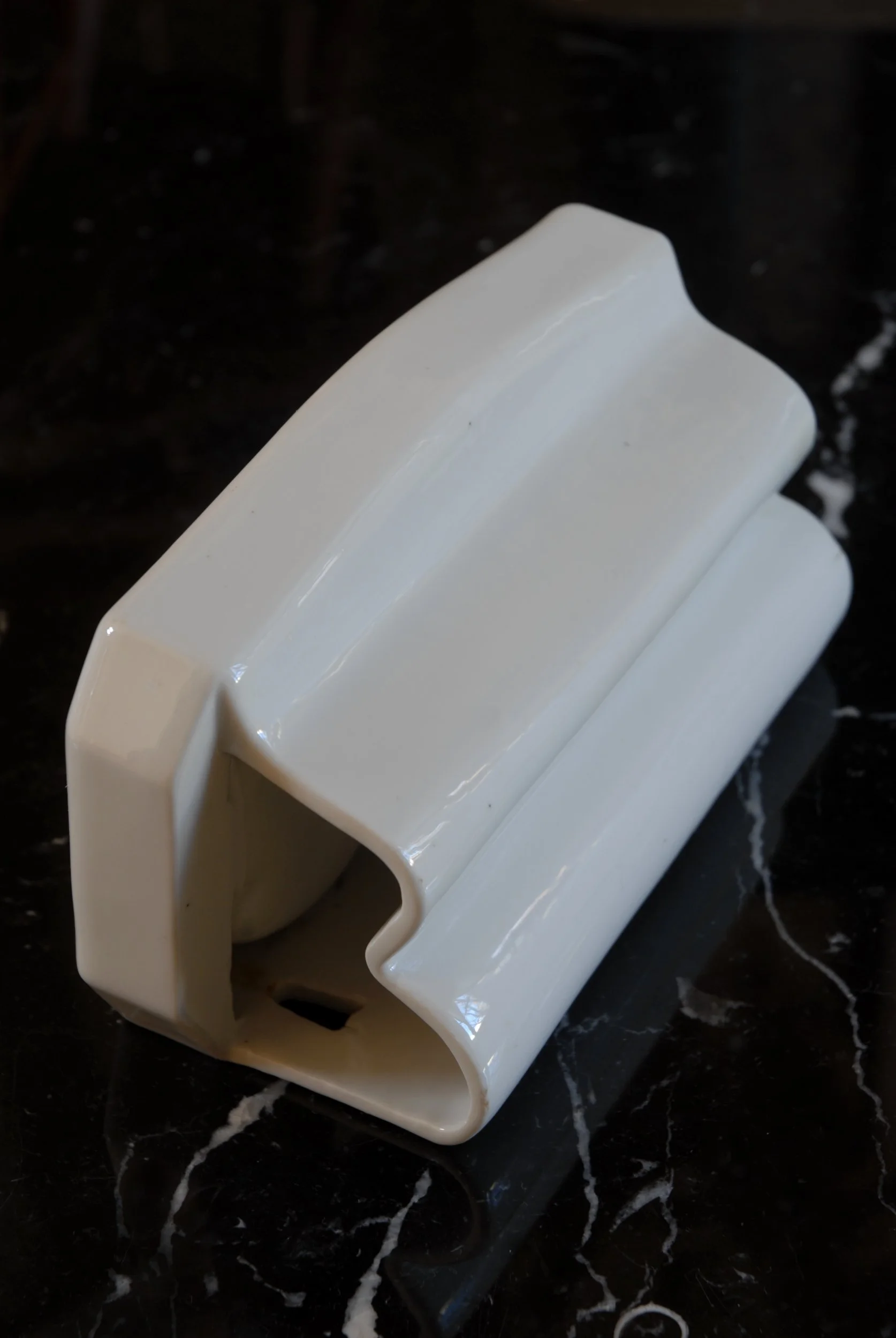 SIZED 1498 Ceramic Bathroom Cup Holder Waterandwooduk.JPG