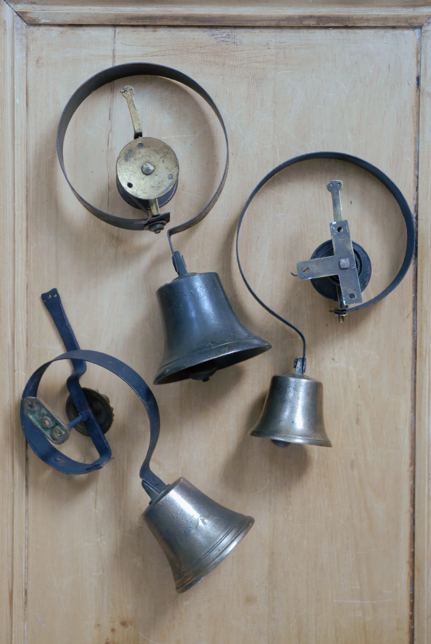 SIZED 1427 Victorian Front Door Bell.JPG