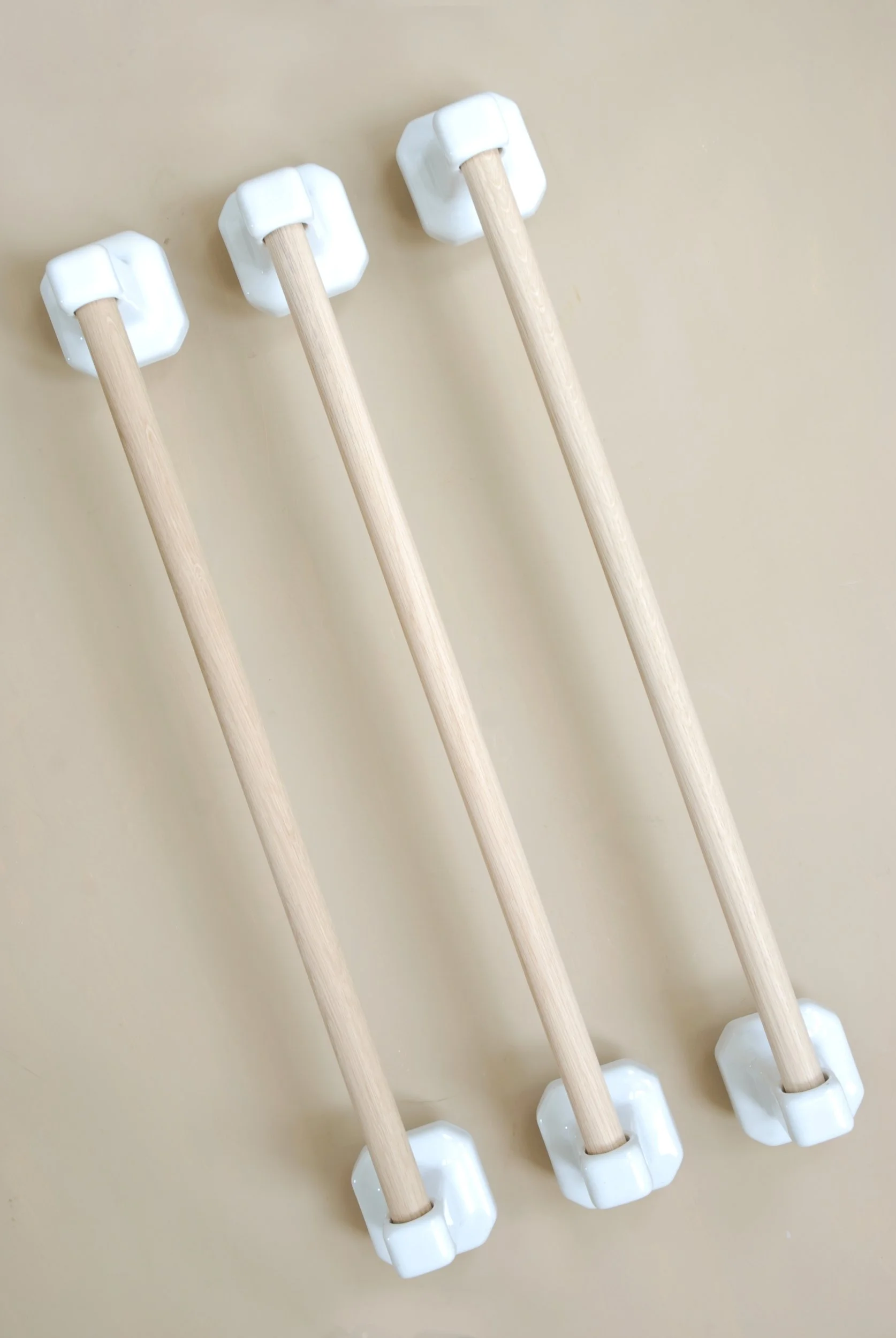 SIZED 1286 Hand Towel Rail.JPG