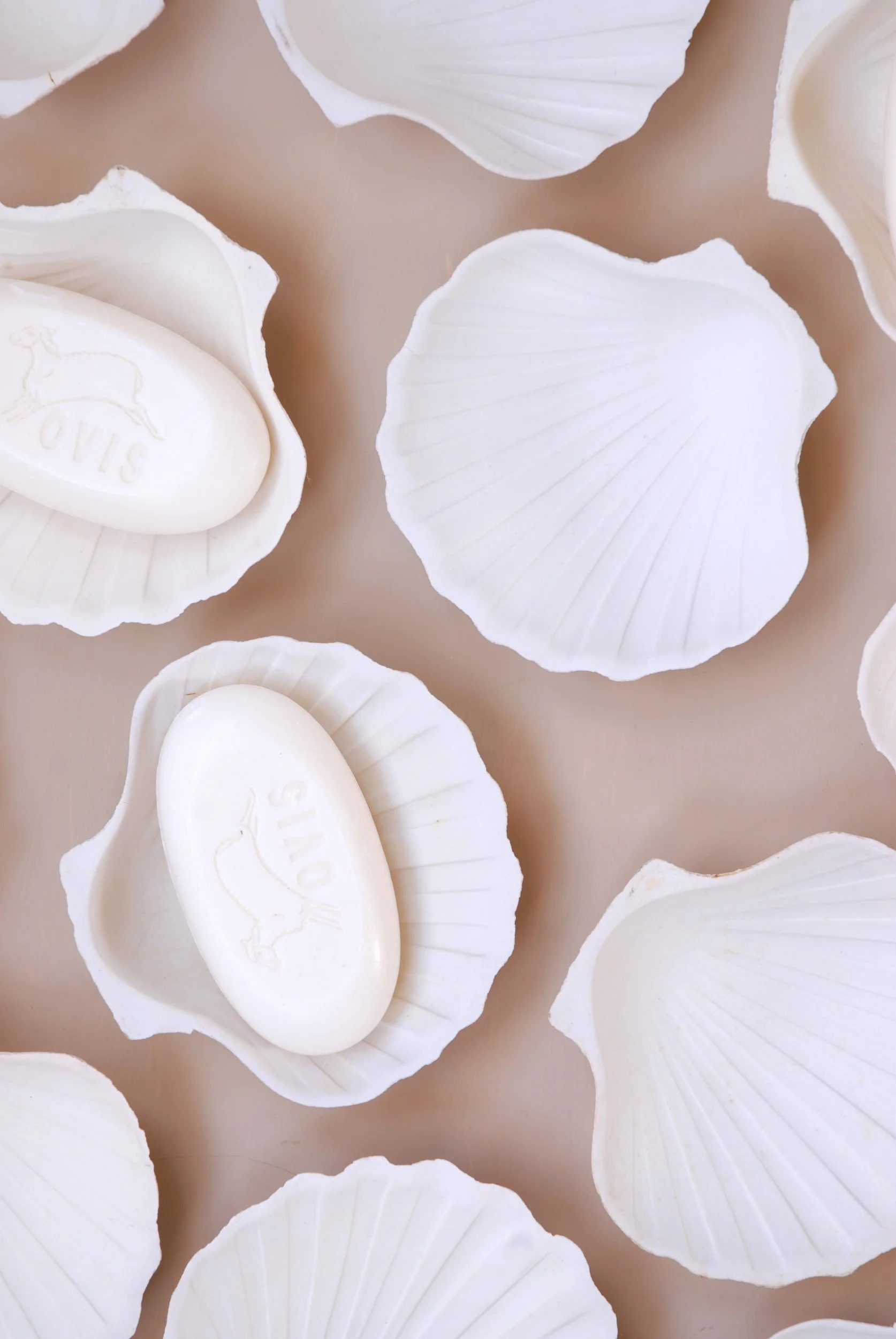 x1 Ceramic Vintage Soap Dish - 11 Available