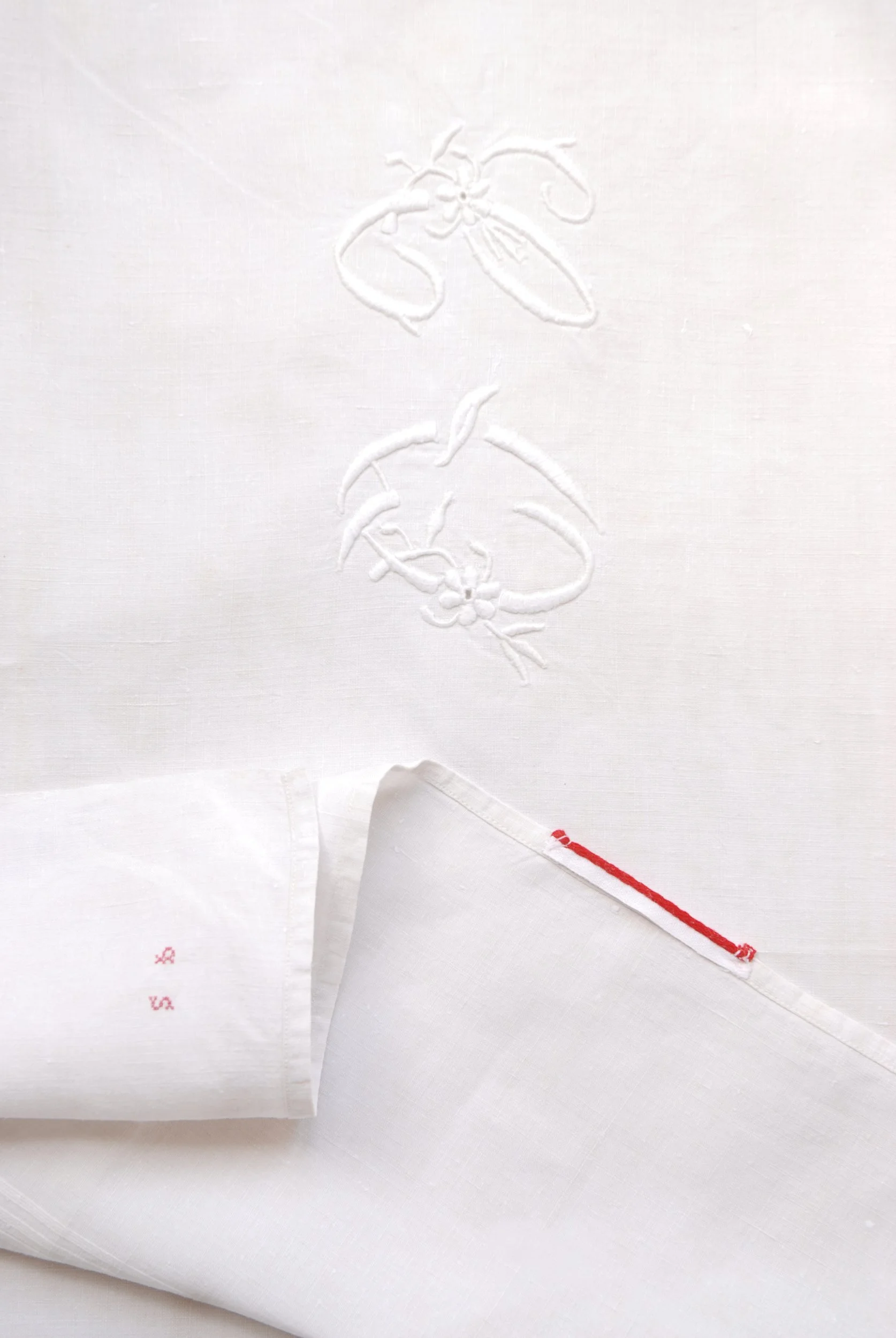 SIZED 1369 French Linen Old Antique.JPG