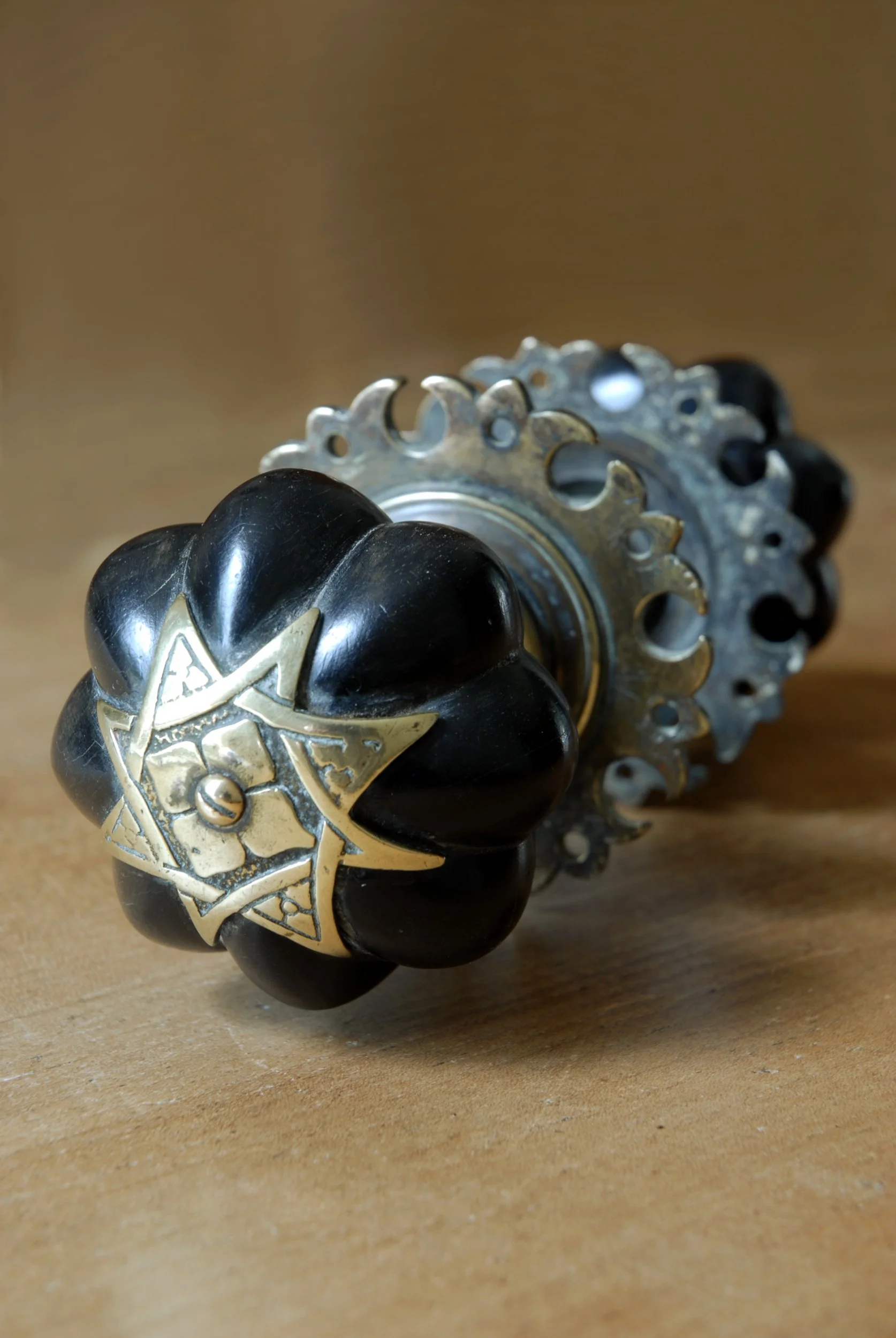 SIZED 1568 Antique Ebony Handles.JPG