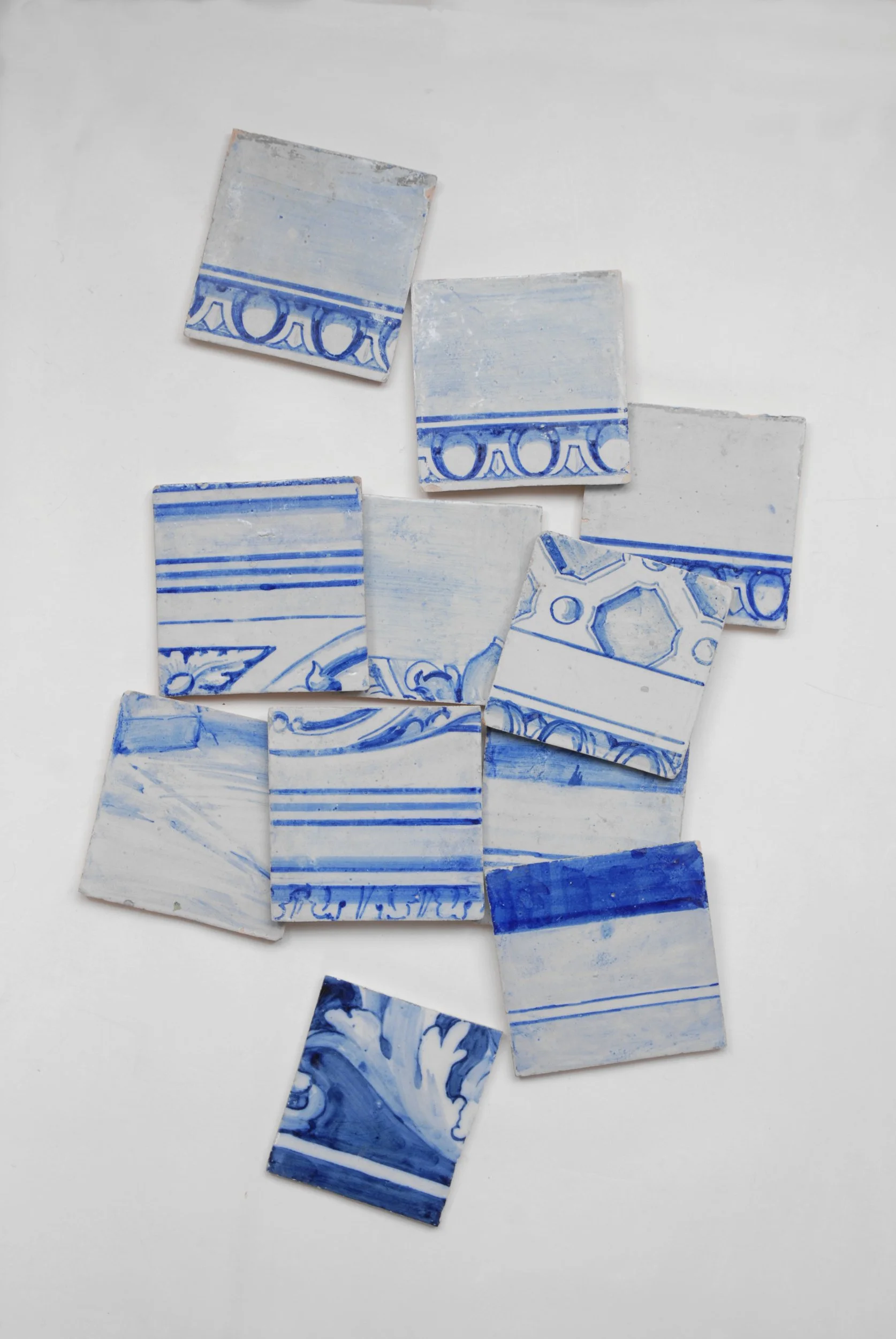 SIZED 1502 18th Century Tiles Blue & White.JPG