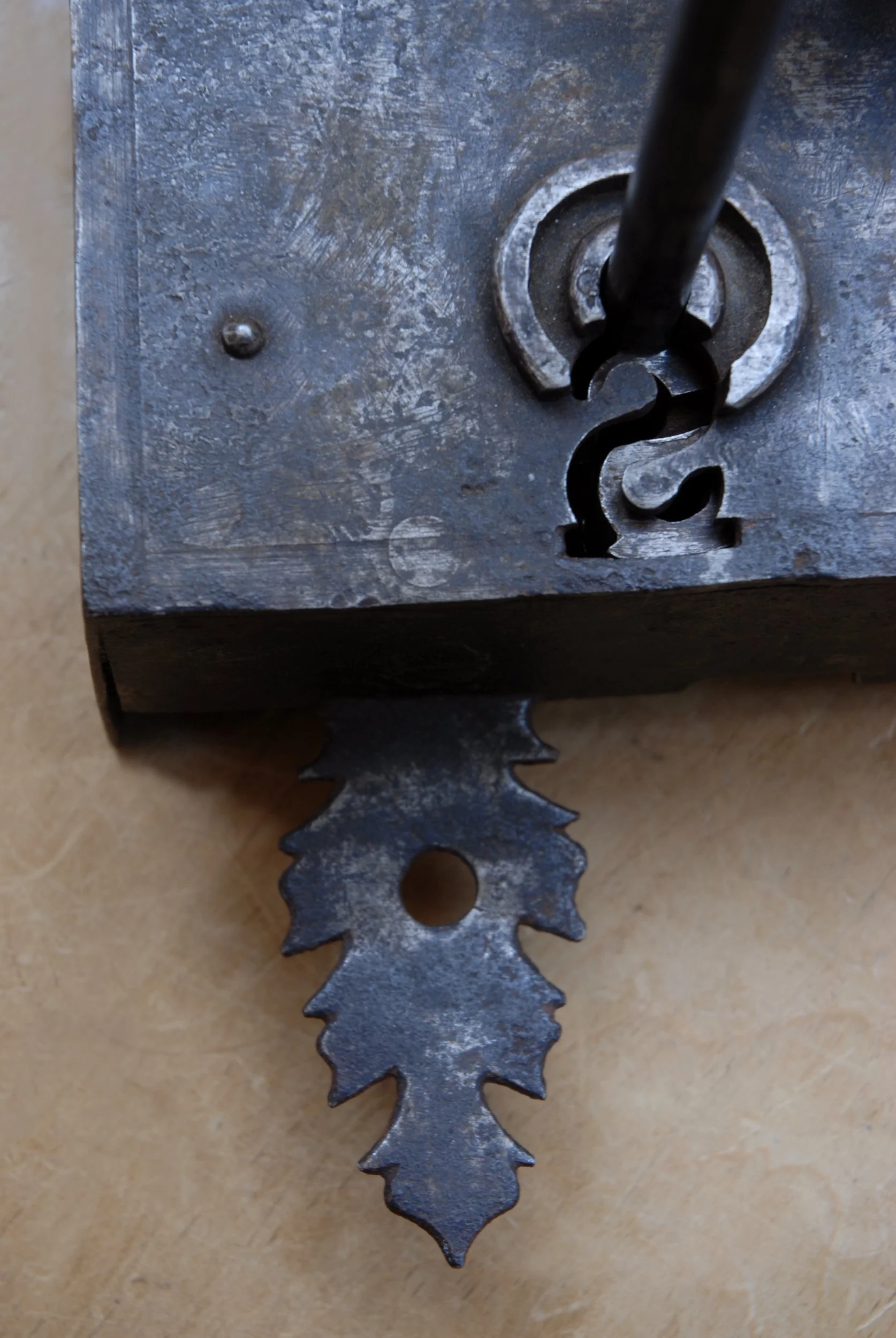 SIZED 1375 Steel Antique Large Door Lock.JPG