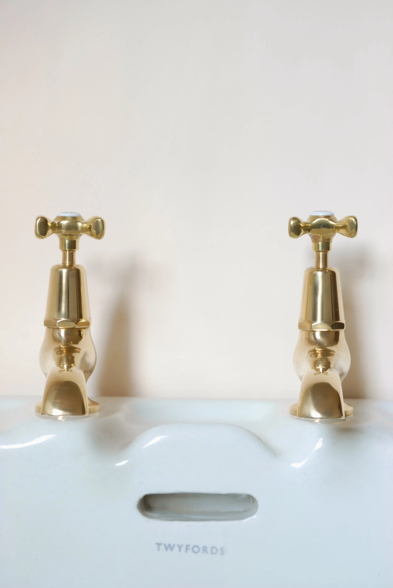 SIZED 1294 Long Nose Basin Taps Brass.JPG