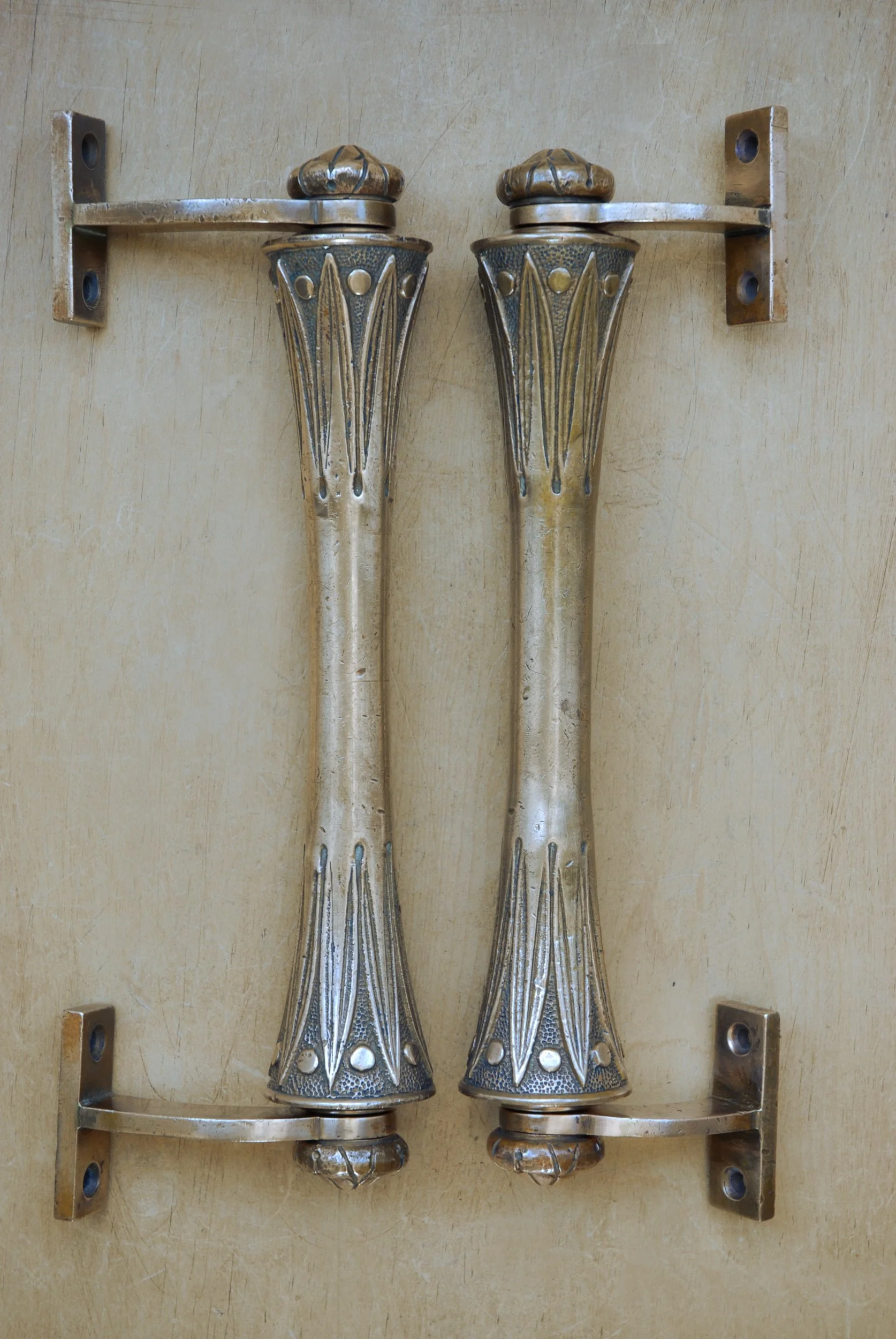 SIZED 1533 Art Deco Handles.JPG