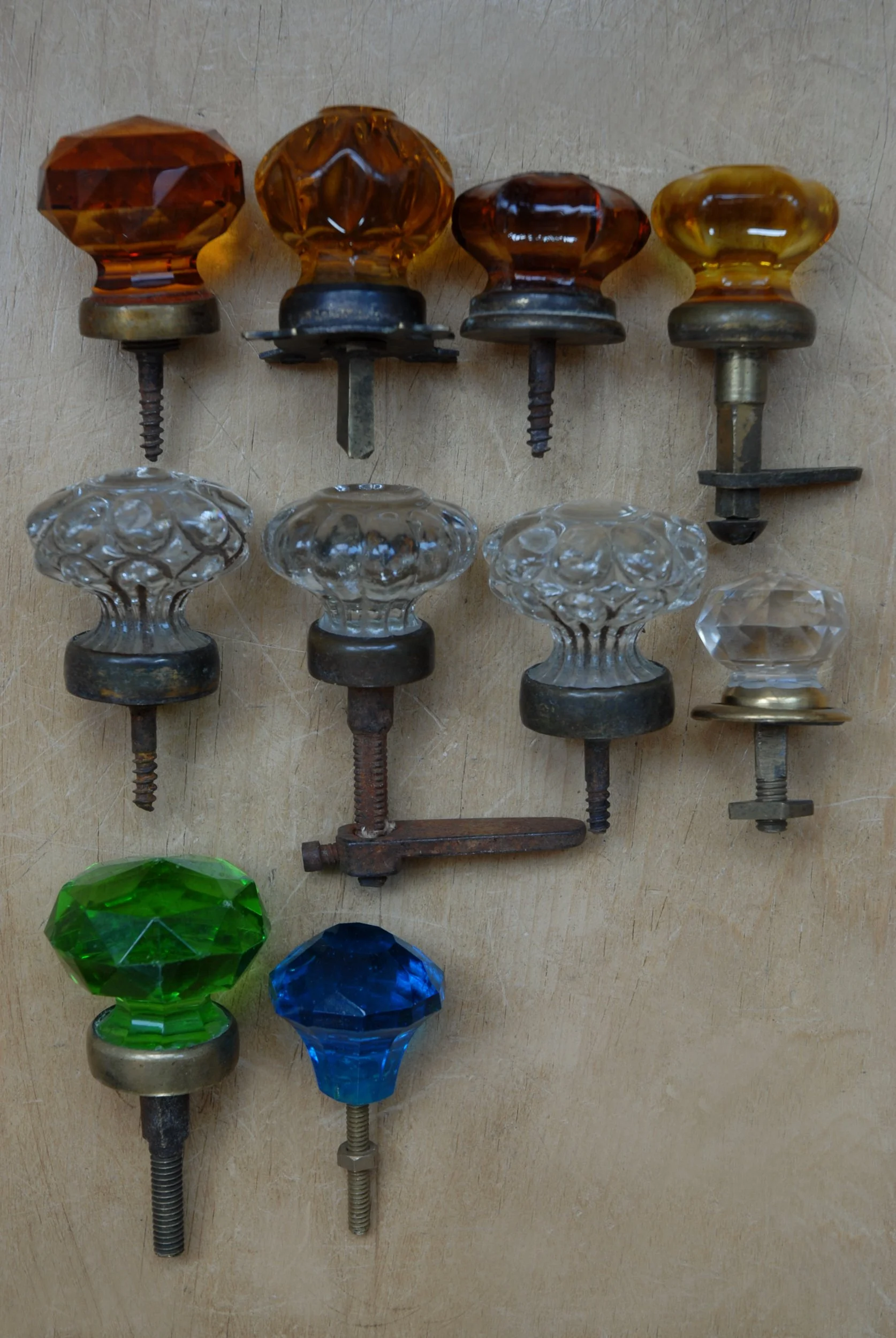 SIZED 1316 Amber Glass Antique Door Handles.JPG