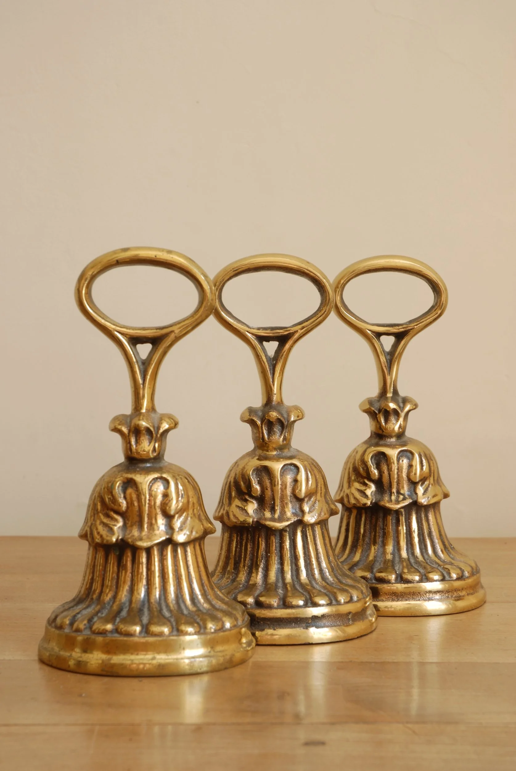 SIZED 1581 Brass Victorian Door Stop.JPG