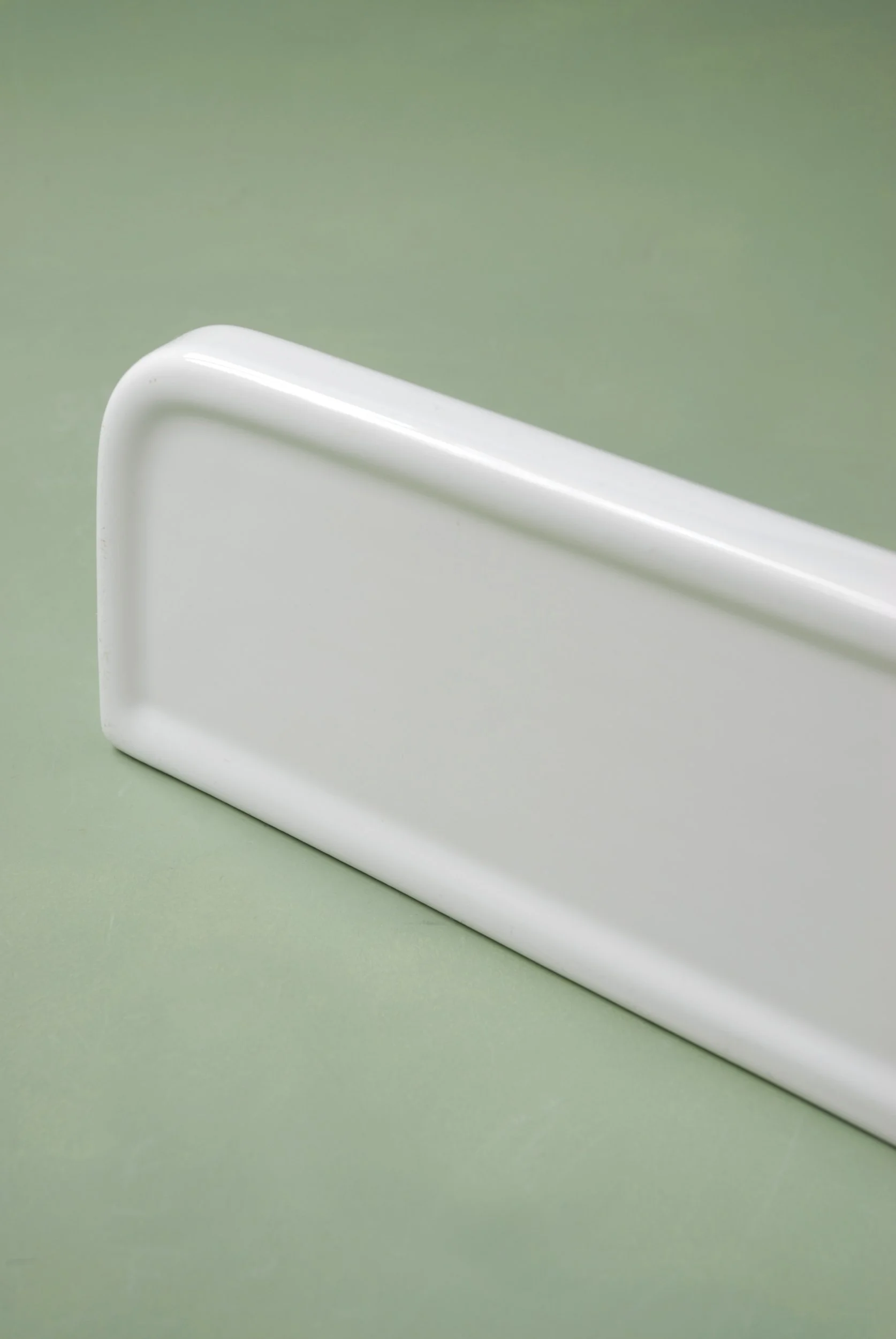 SIZED 1525 Vintage Shelf Ceramic.JPG