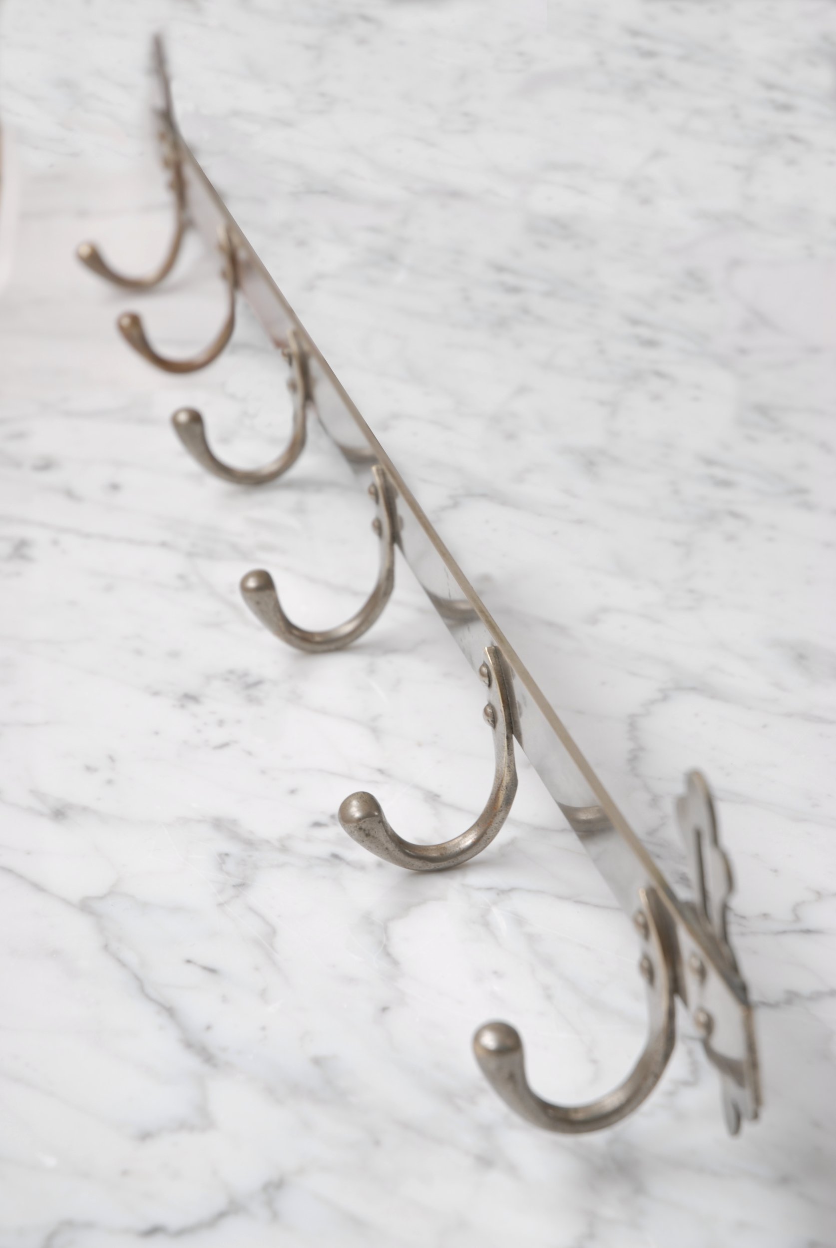 SIZED 1513 Nickel Towel Rack Brass.JPG