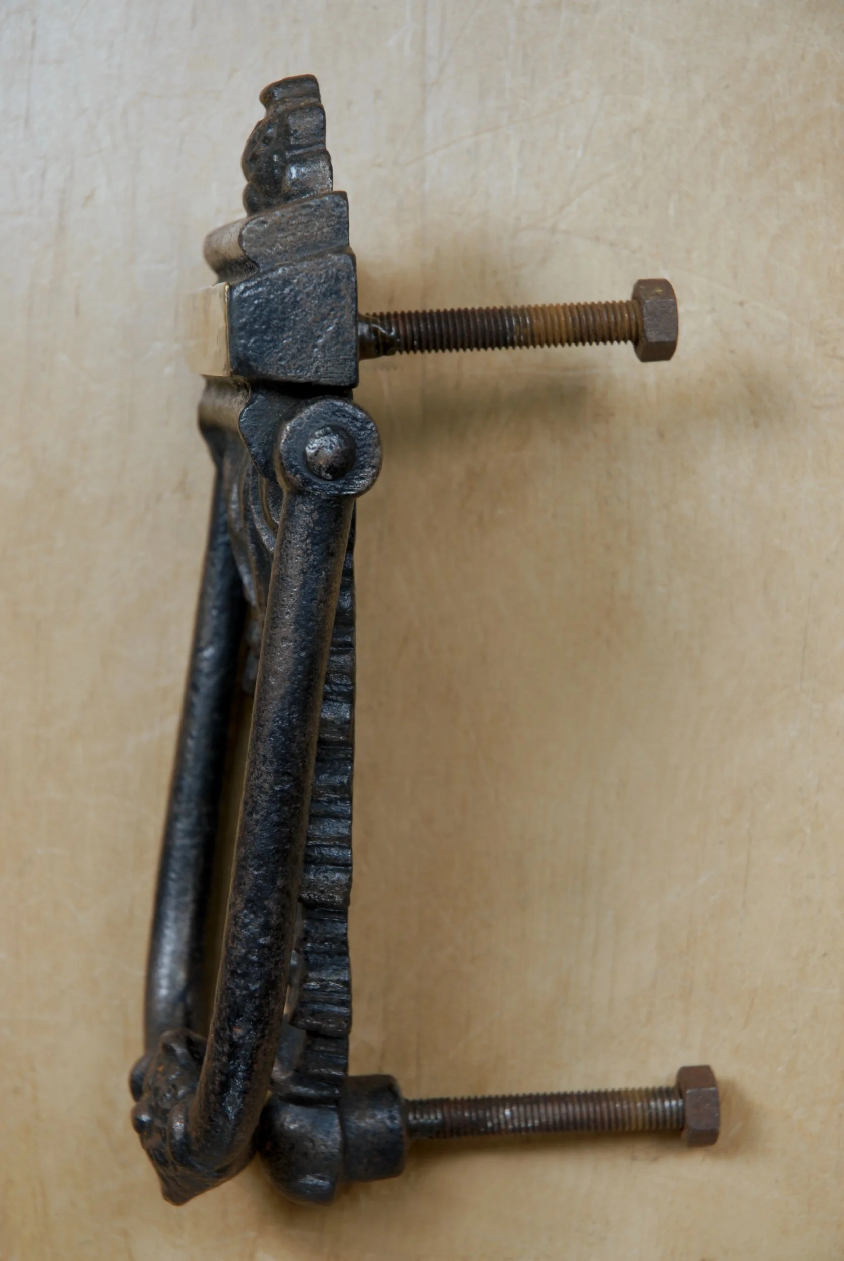 SIZED 1420 Victorian Door Hardware.JPG