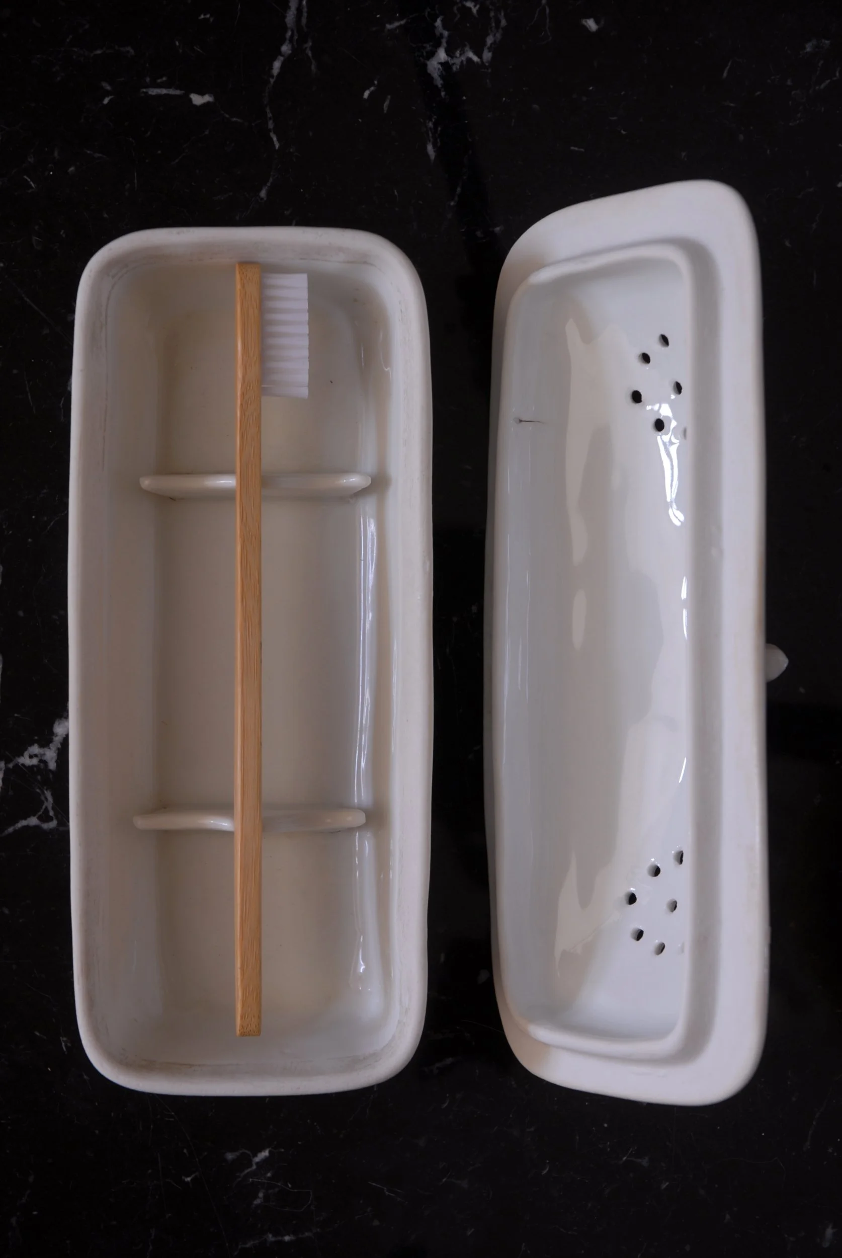 SIZED 1461 White Porcelain Toothbrush Holder Antique.JPG