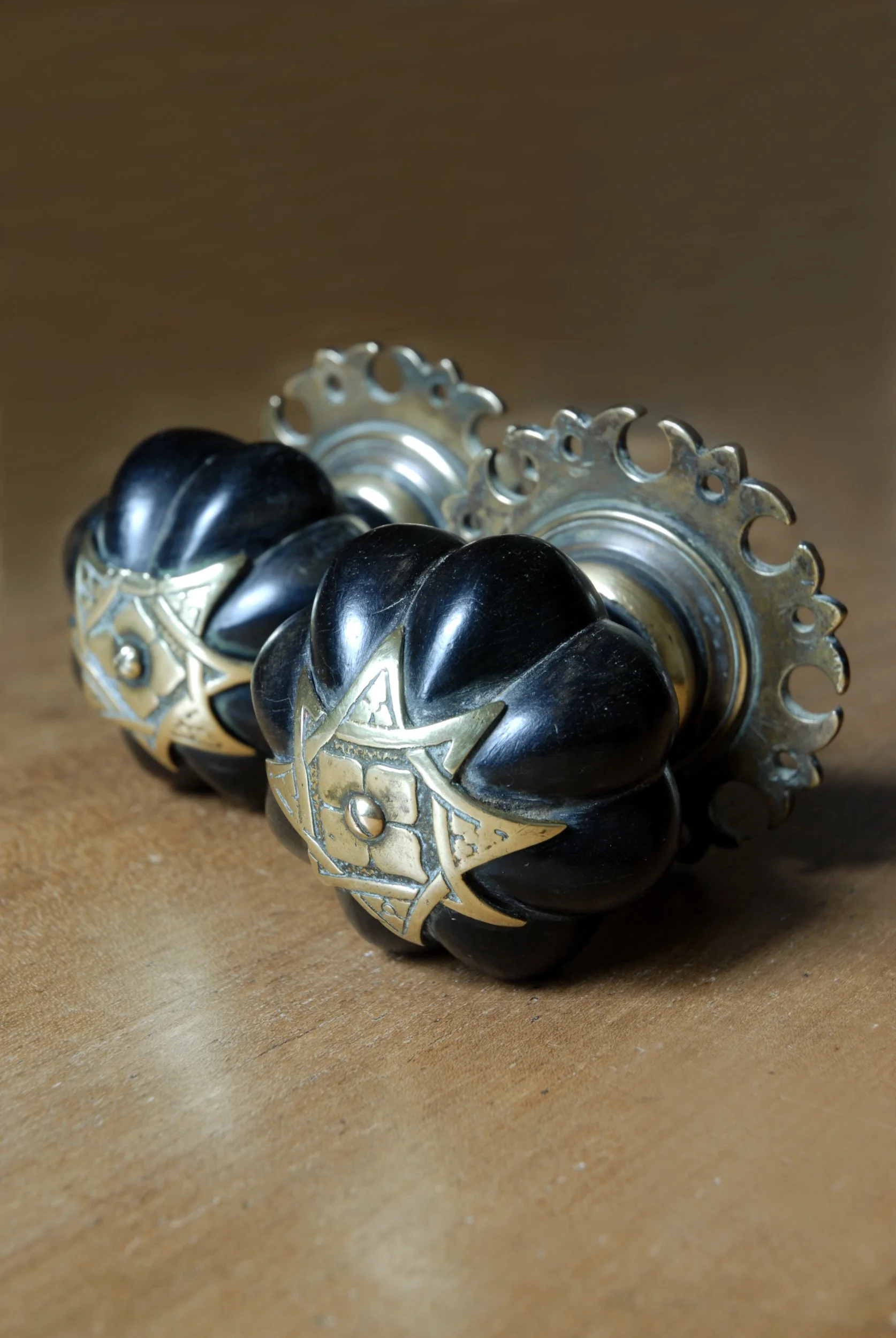 SIZED 1568 Brass Ebony Door Knobs.JPG