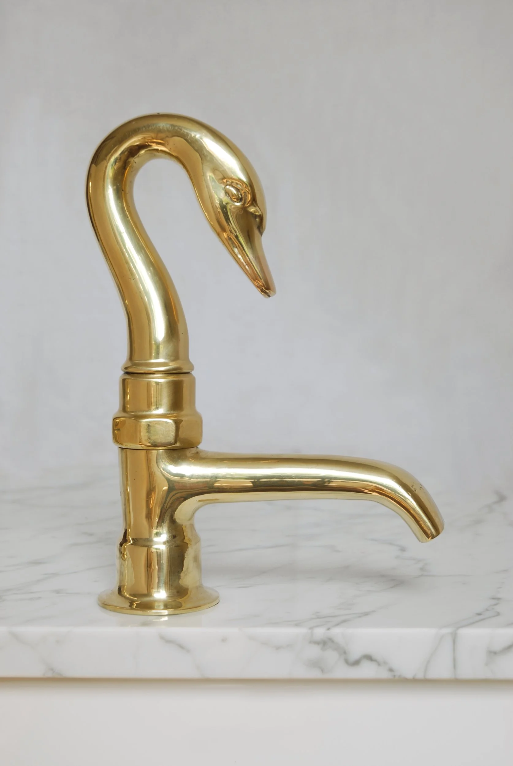 SIZED 1570 Swan Taps Antique Brass.JPG