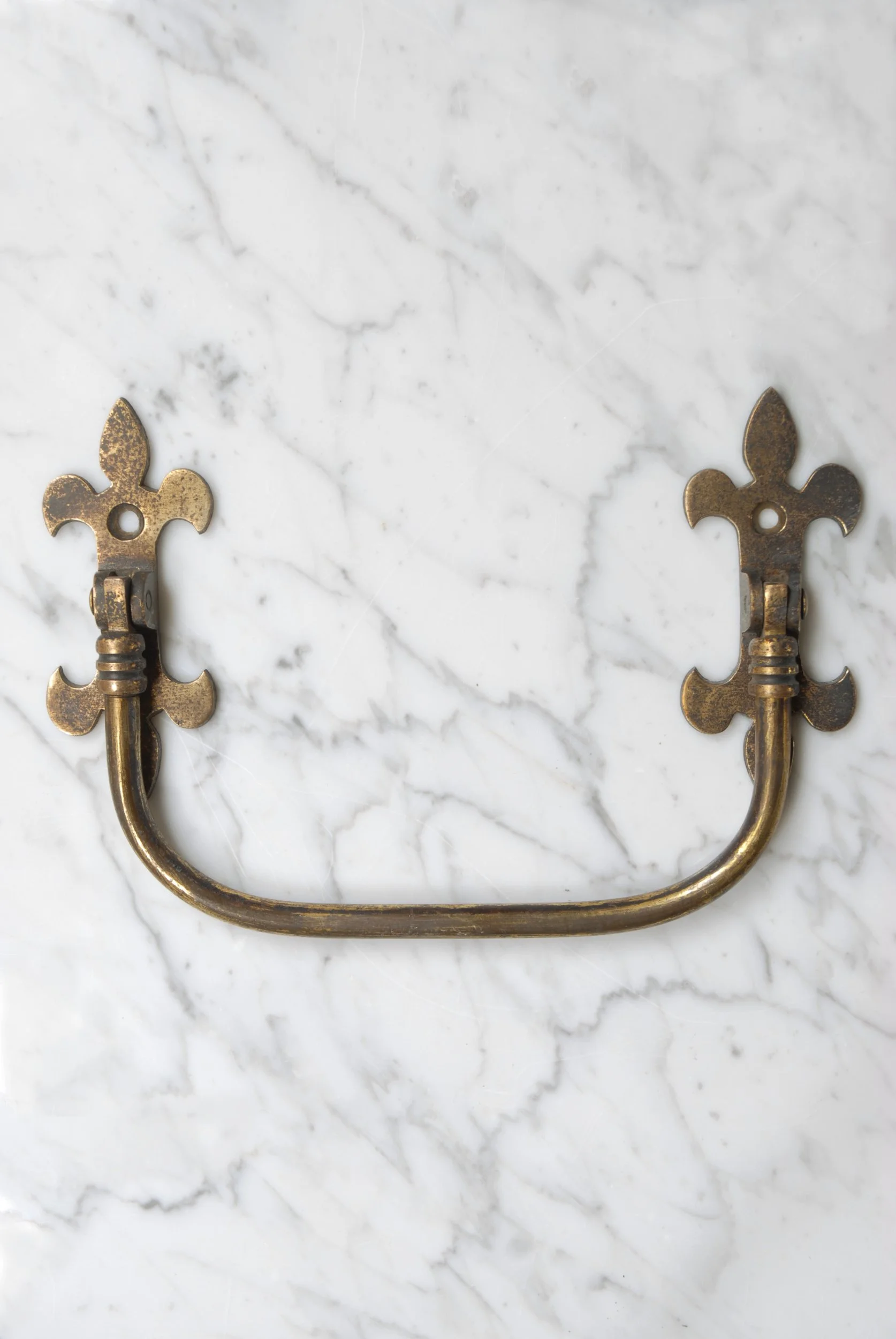 SIZED 1459 Brass Antique Towel Rail.JPG