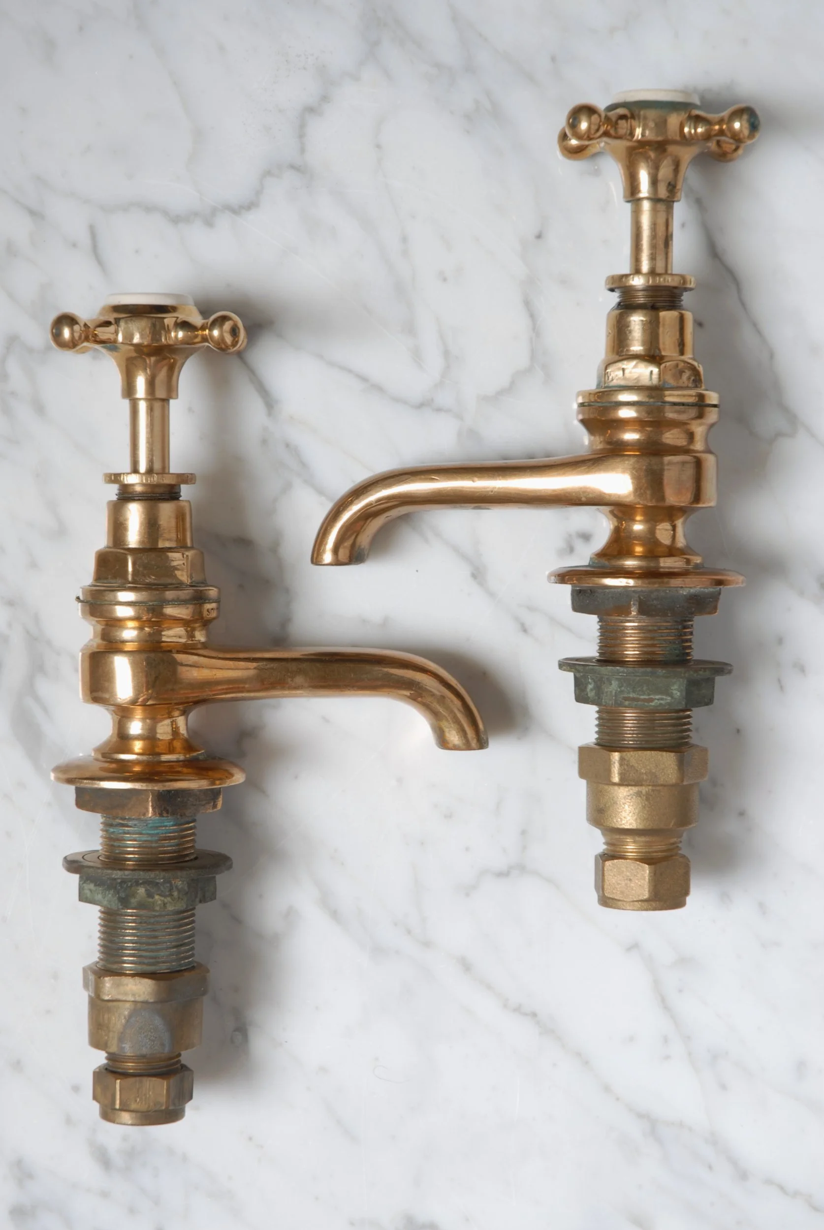 SIZED 1571 Brass Faucets Antique.JPG