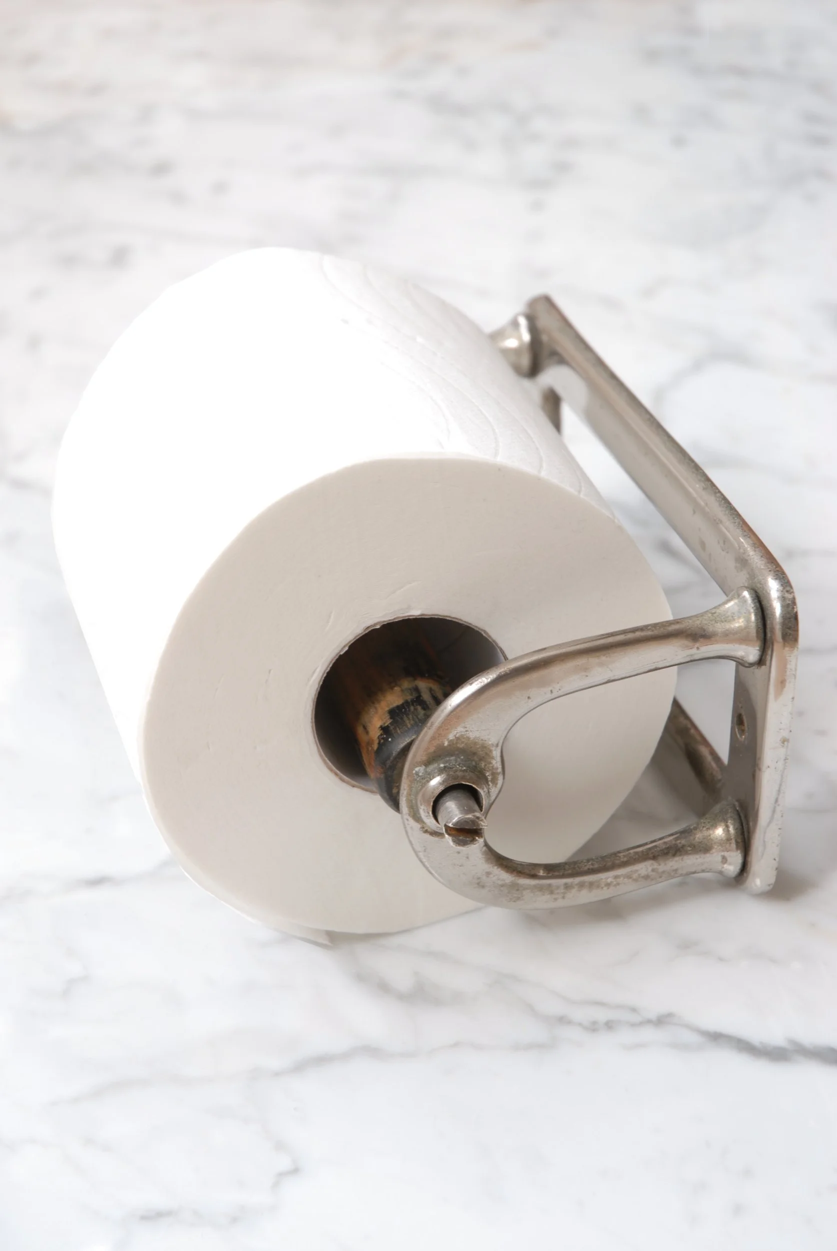 SIZED 1482 Antique Toilet Roll Holder.JPG