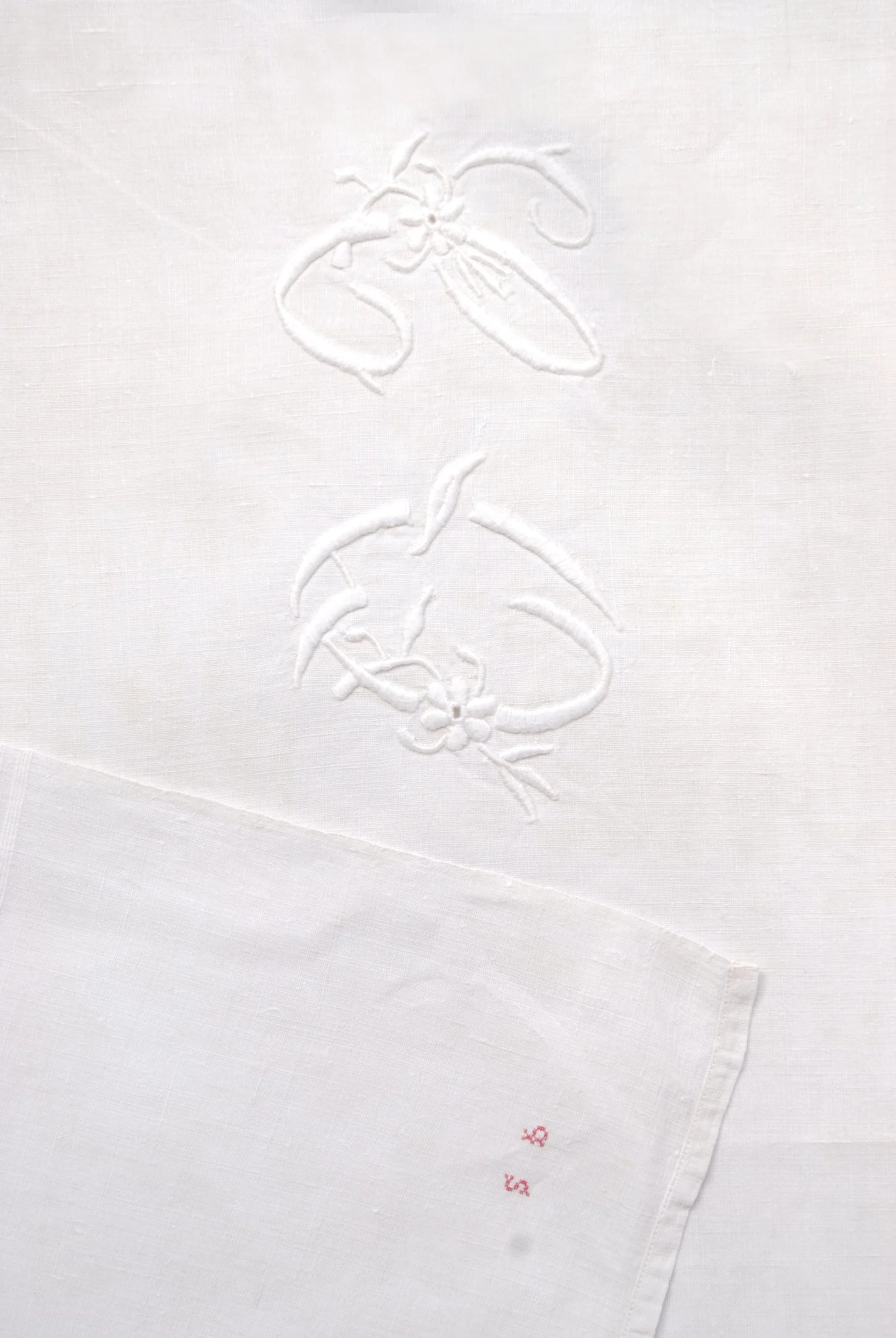 SIZED 1369 Linen Antique Waterandwooduk.JPG
