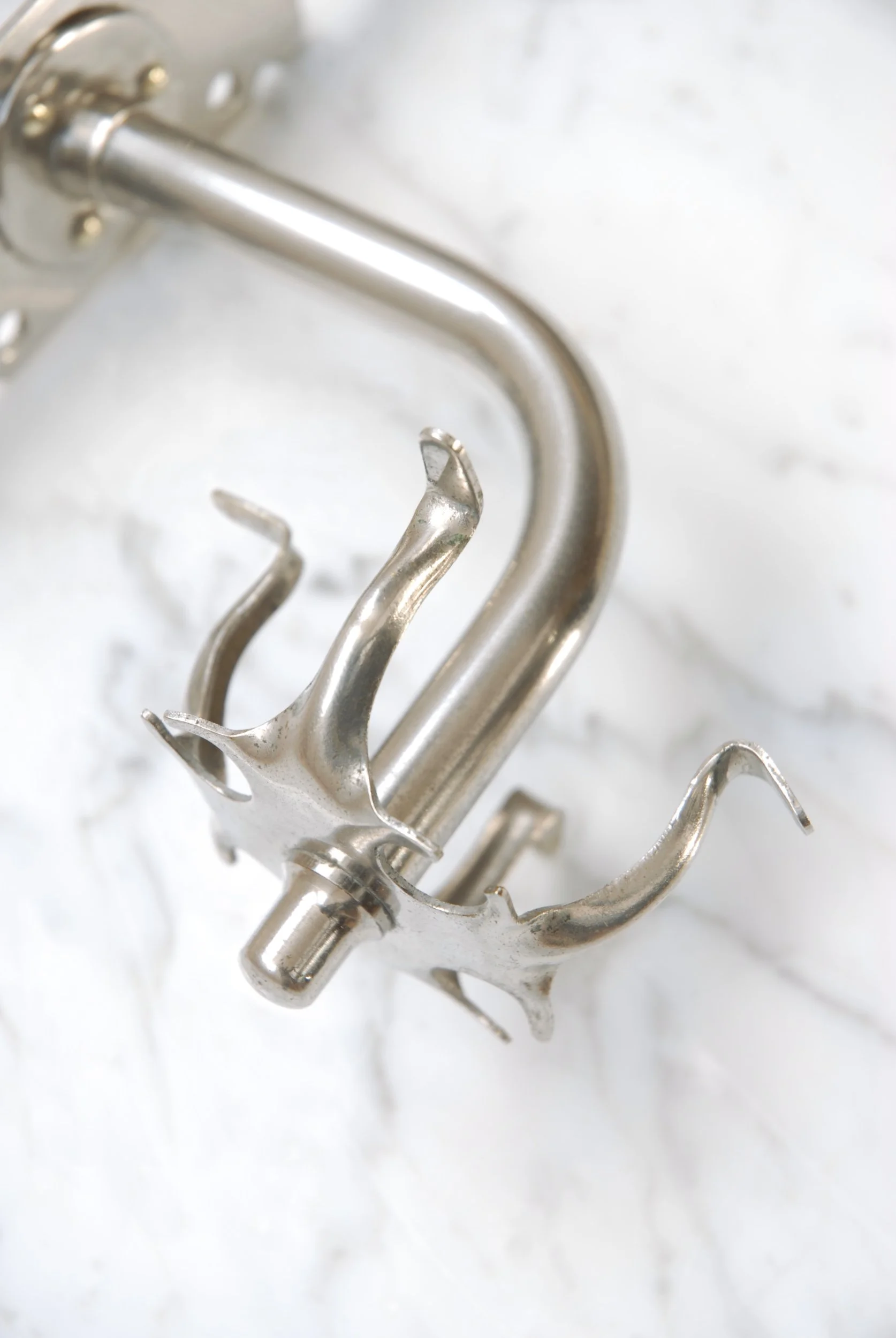 SIZED 1490 Toothbrush Holder Antique.JPG