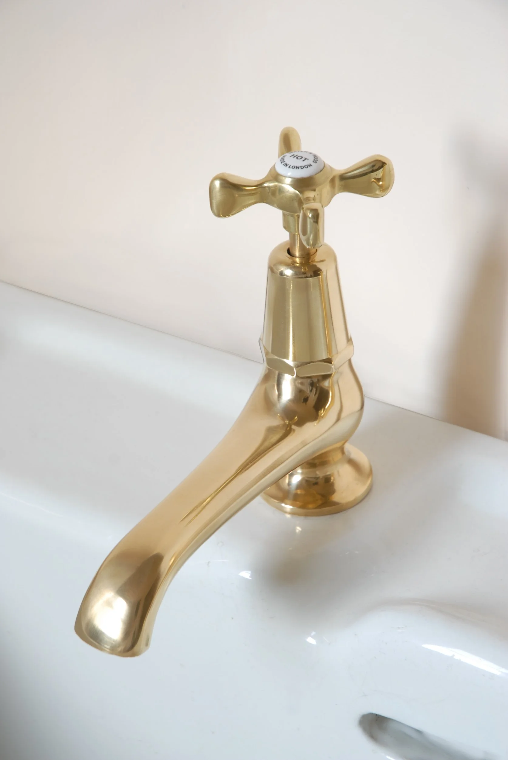 SIZED 1294 Long Nose Brass Basing Taps.JPG