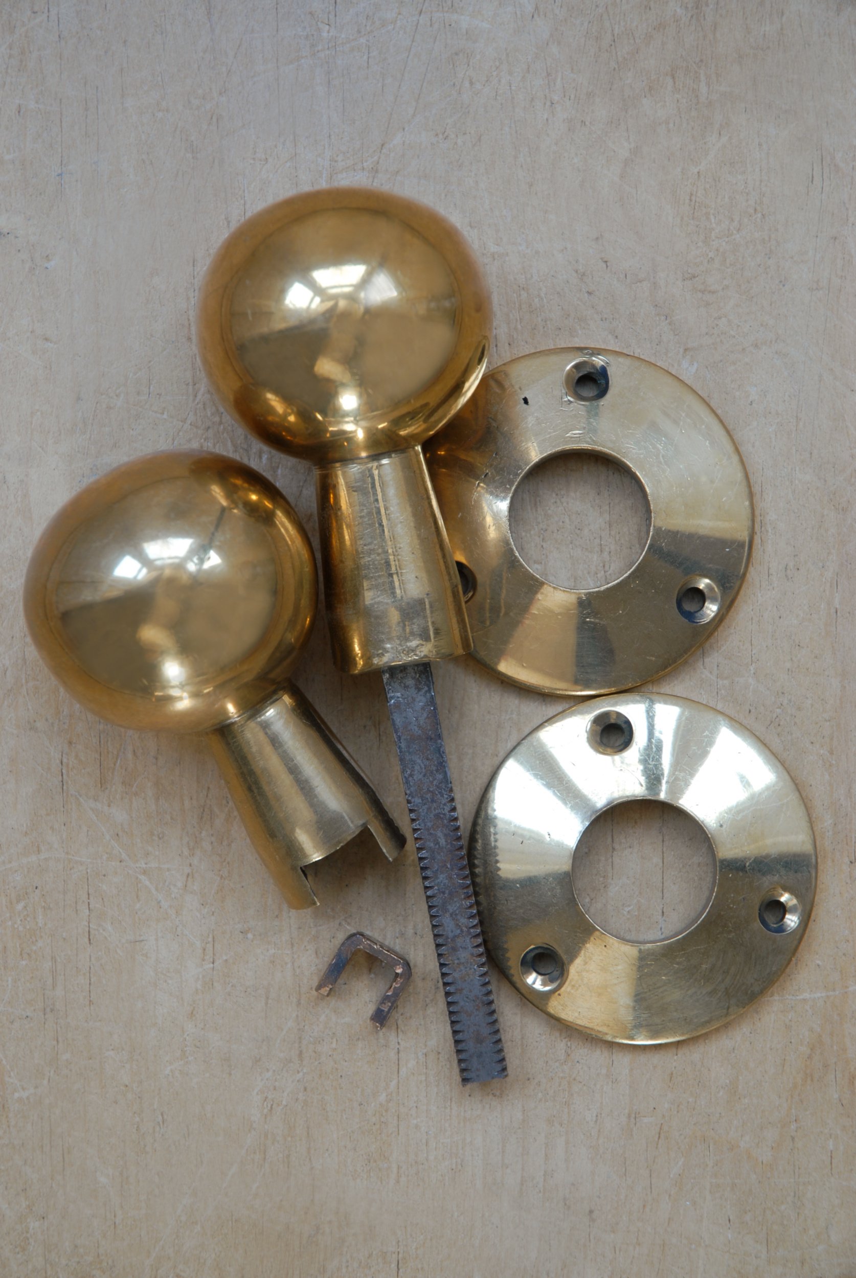 SIZED 1493 Vintage Brass Door Handle.JPG