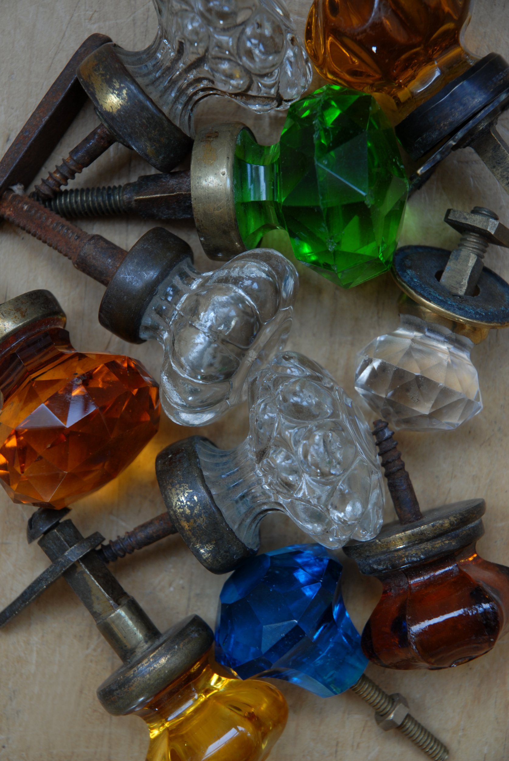 SIZED 1316 Glass Handles Antique.JPG