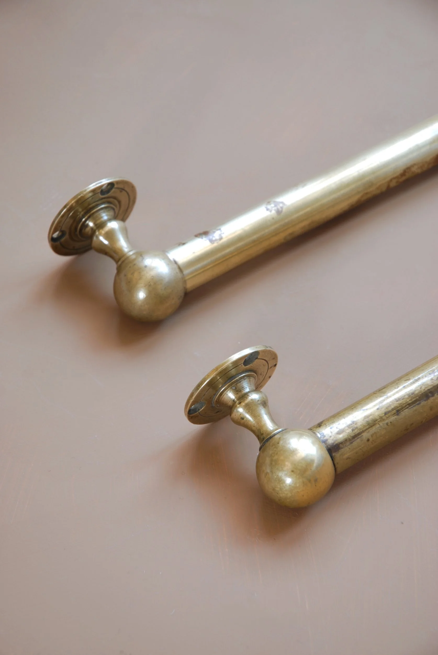 SIZED 1508 Antique Brass Towel Bar.JPG