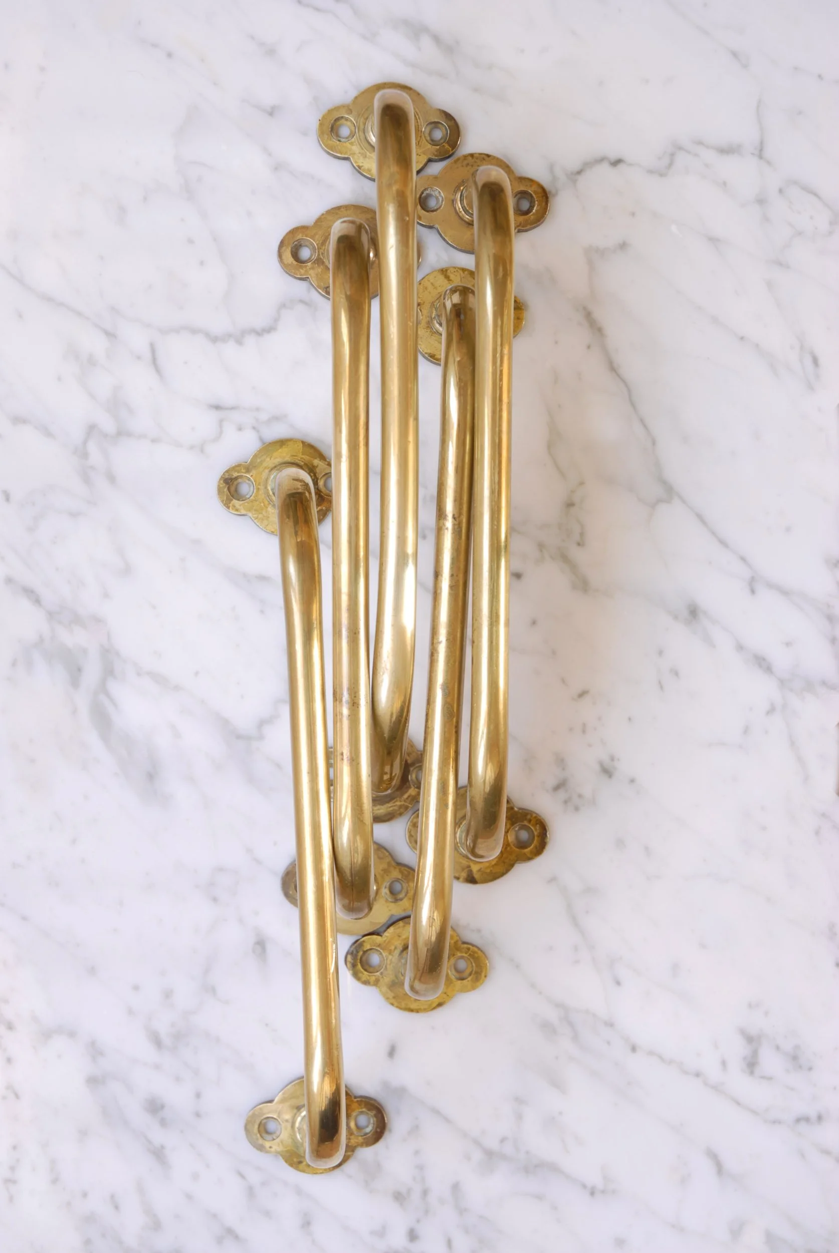 SIZED 1372 Brass Towel Pew Church Rails.JPG