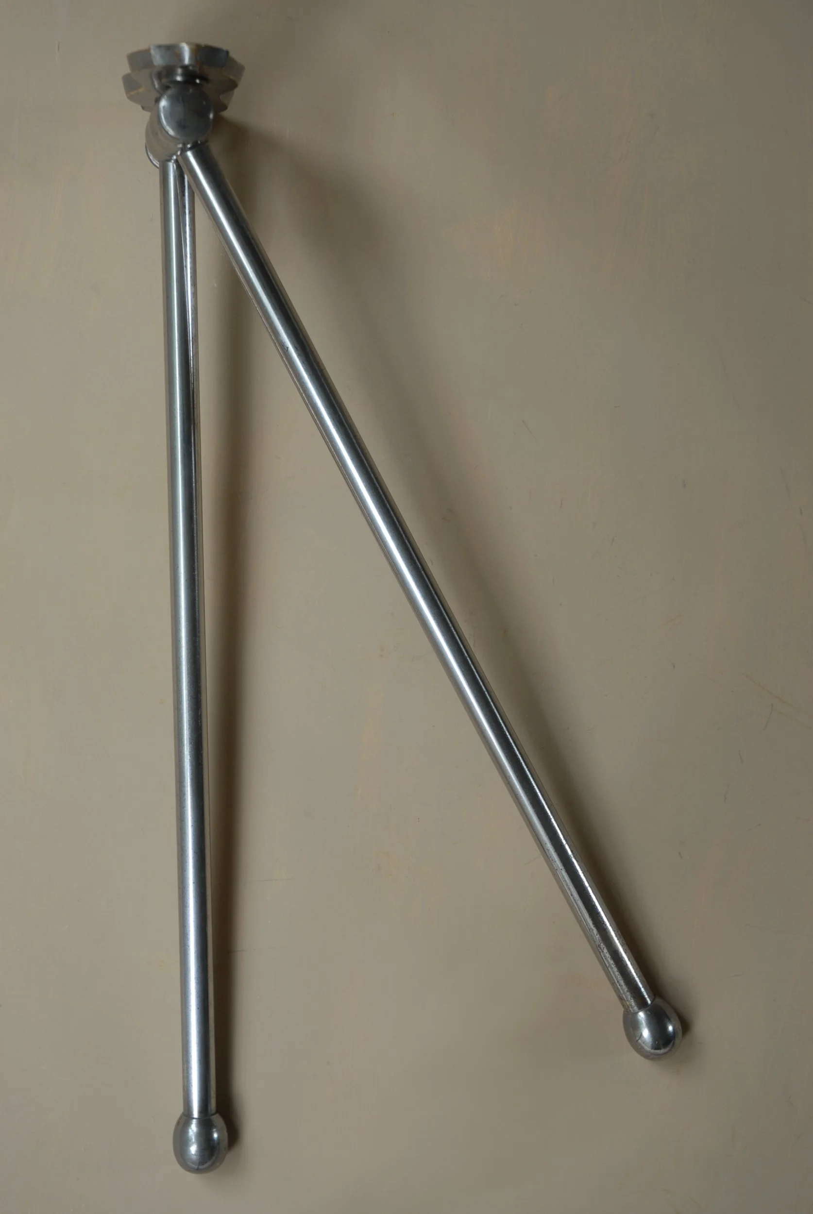 SIZED 1463 Nickel Brass Towel Rail.JPG