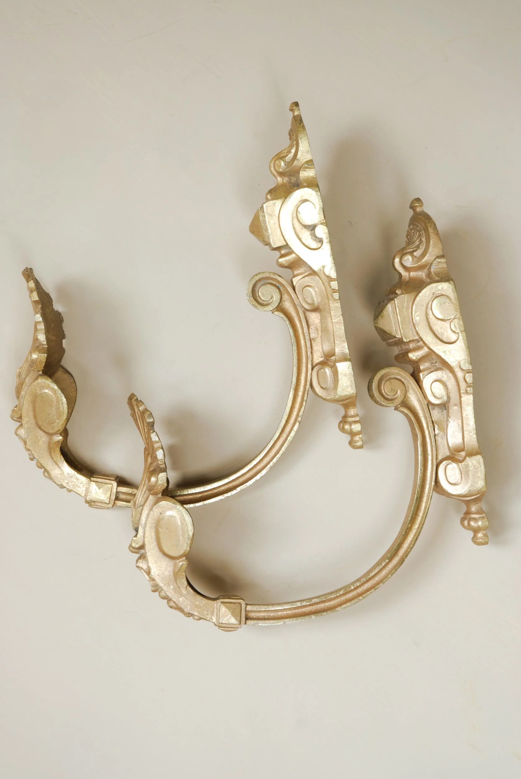 SIZED 1242 Brass Curtain Tie Backs Antique.JPG