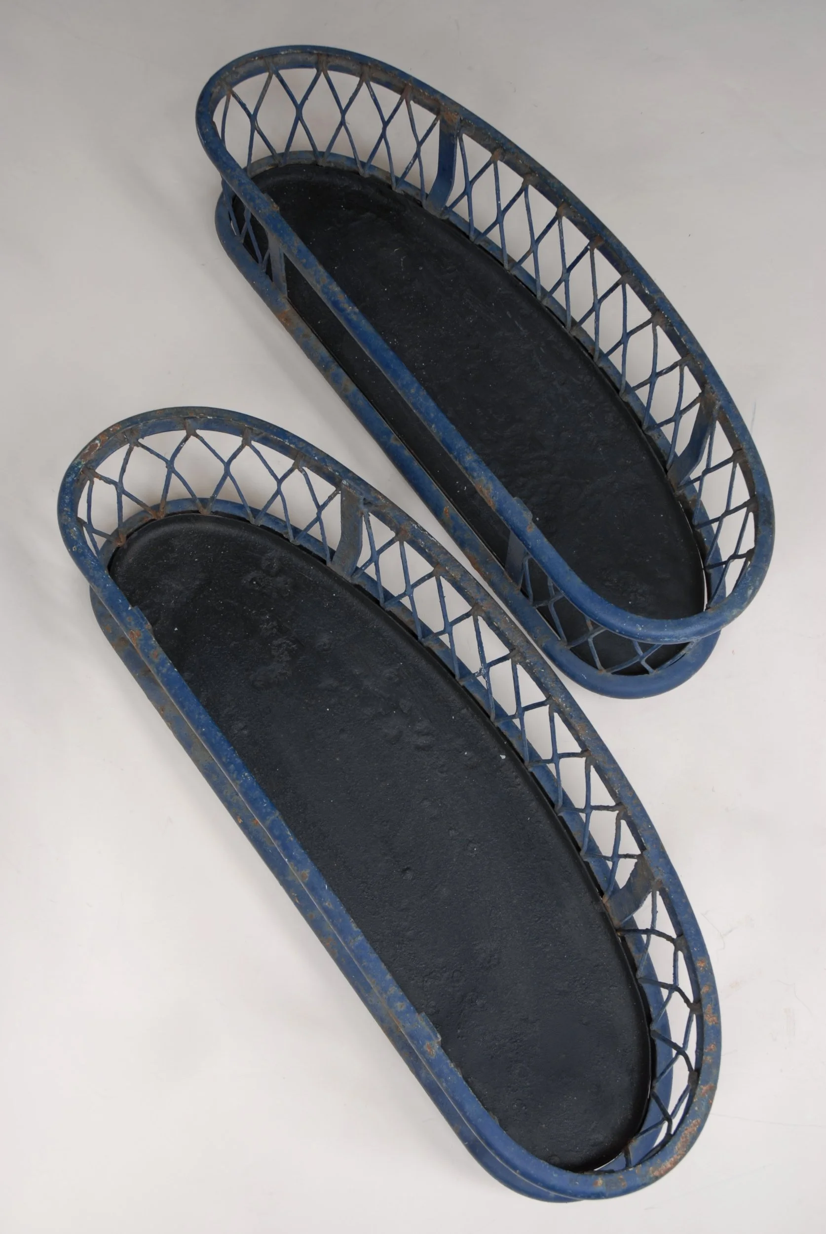 SIZED 1514 Victorian Strapwork Planters.JPG