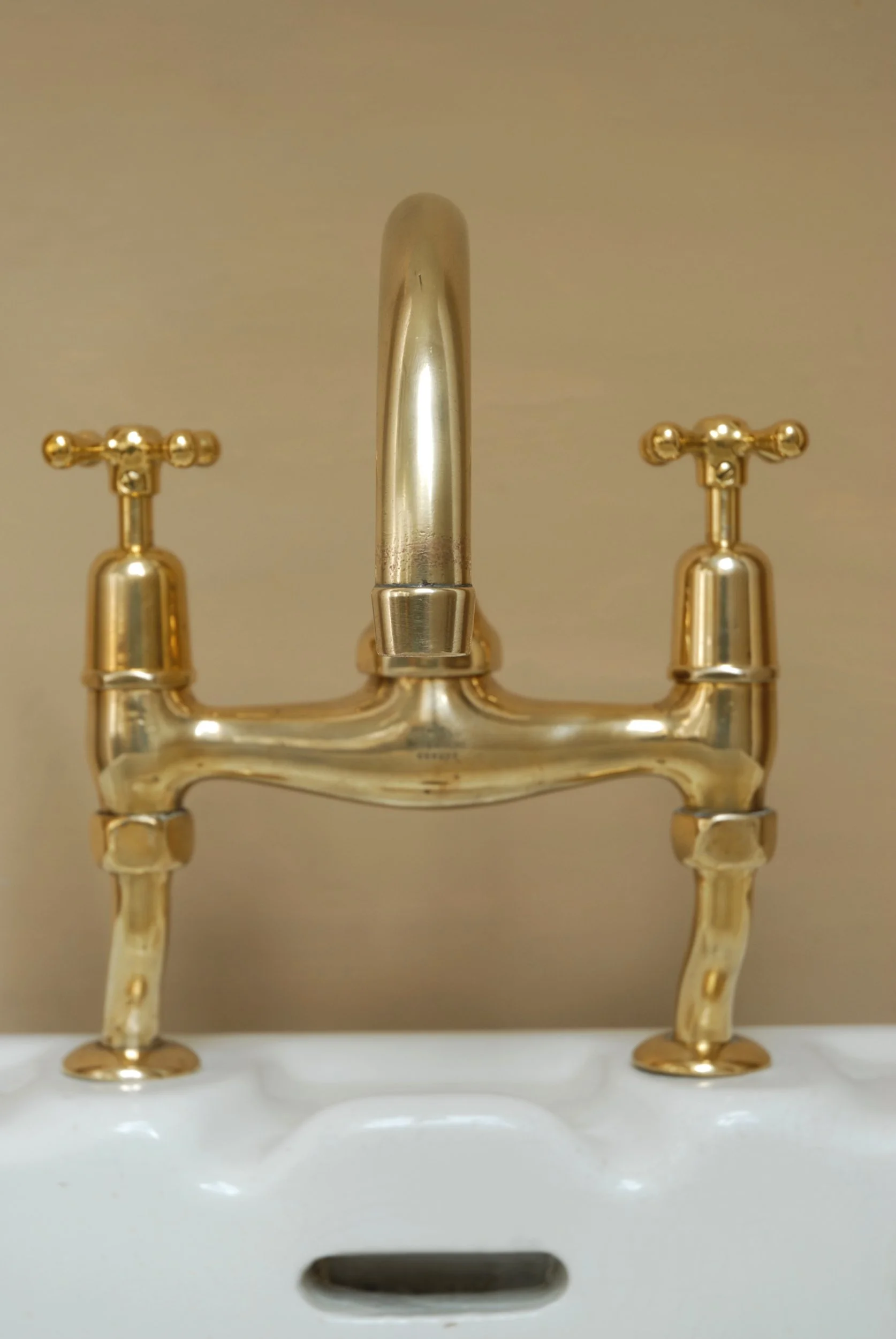 SIZED 1454 Brass Mixer Taps.JPG