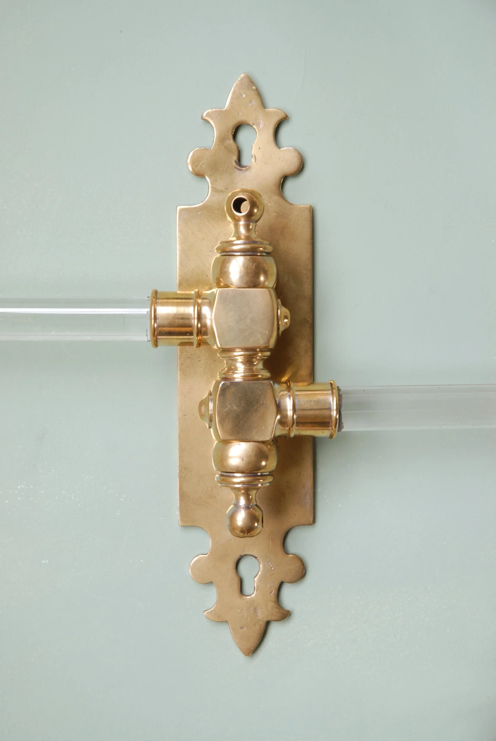 SIZED 1368 Art Deco Towel Rail.JPG
