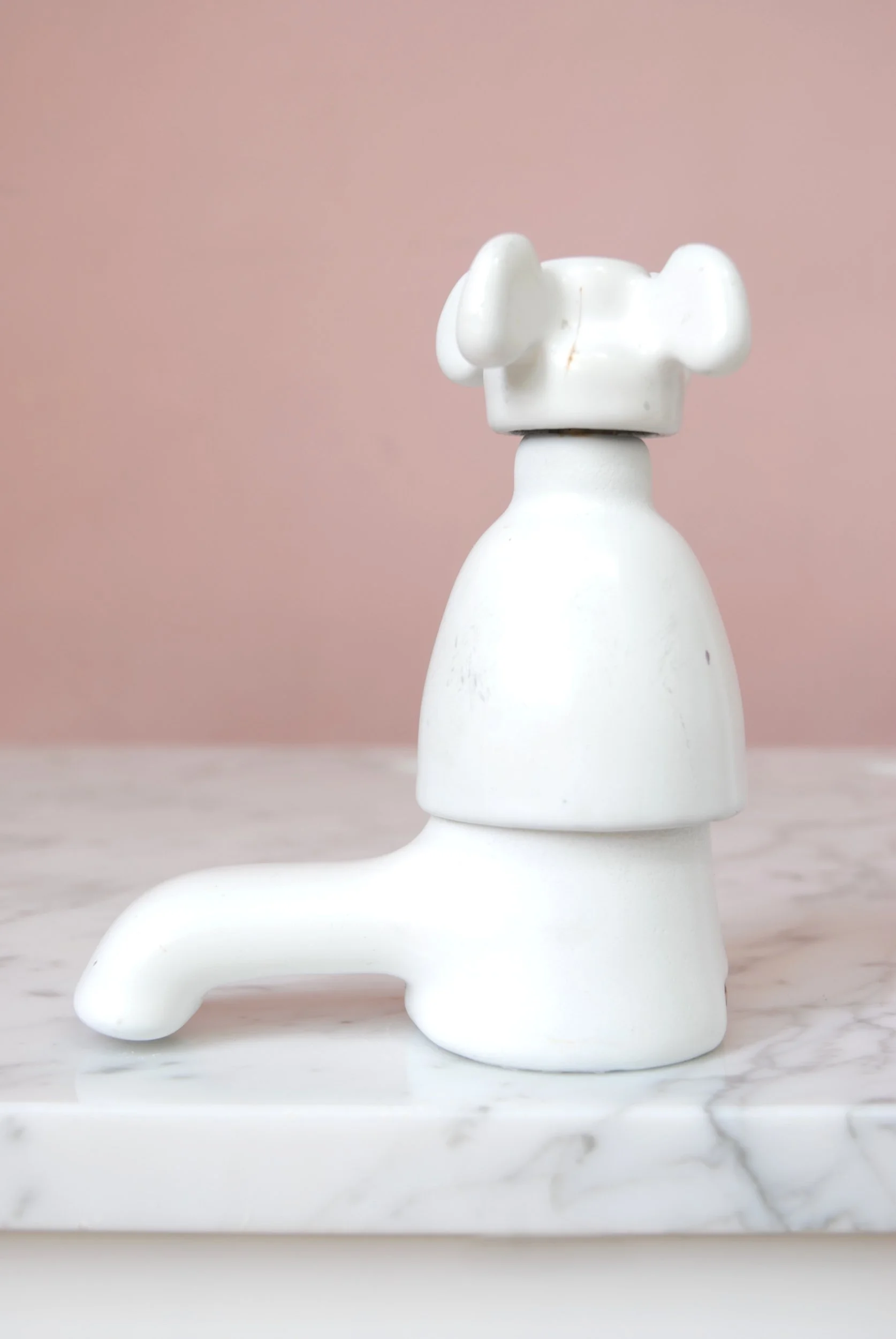 SIZED 1440 Antique White Taps.JPG
