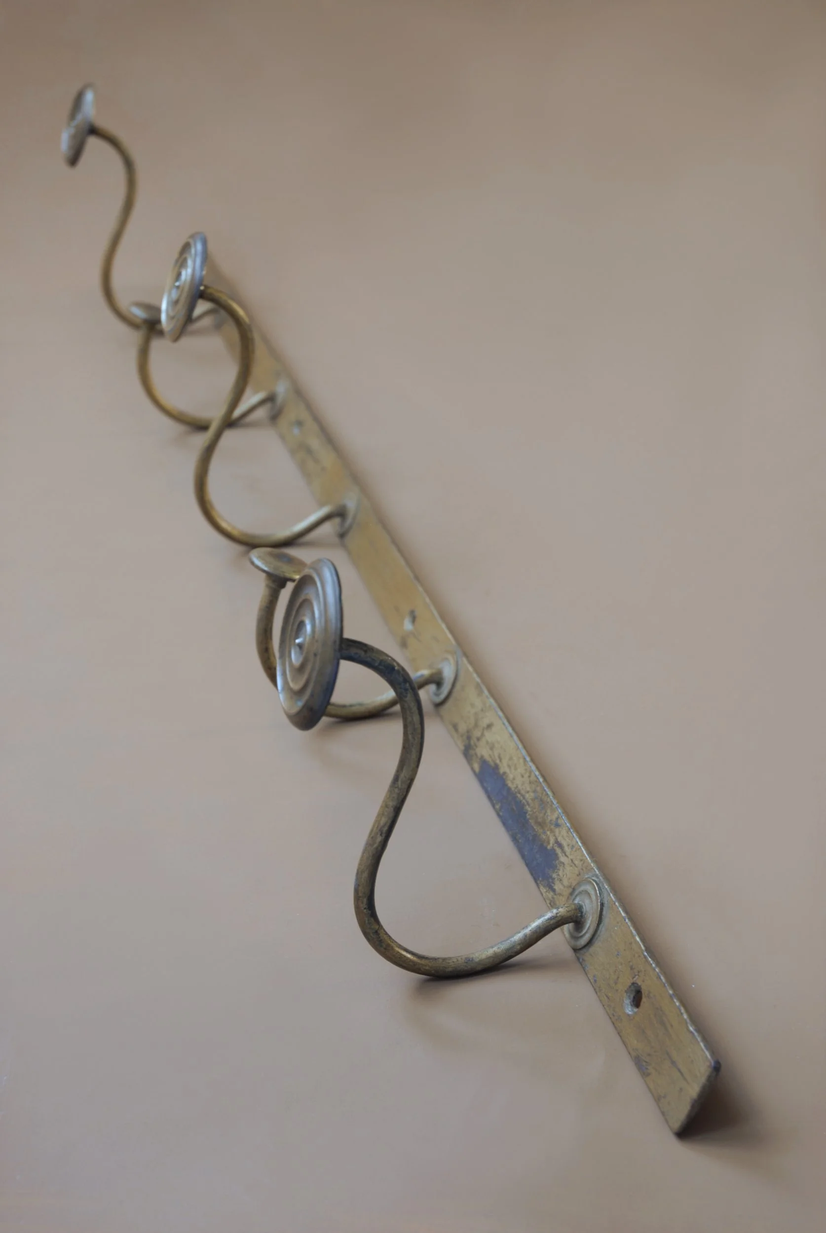 SIZED 1515 Brass Hooks Victorian.JPG