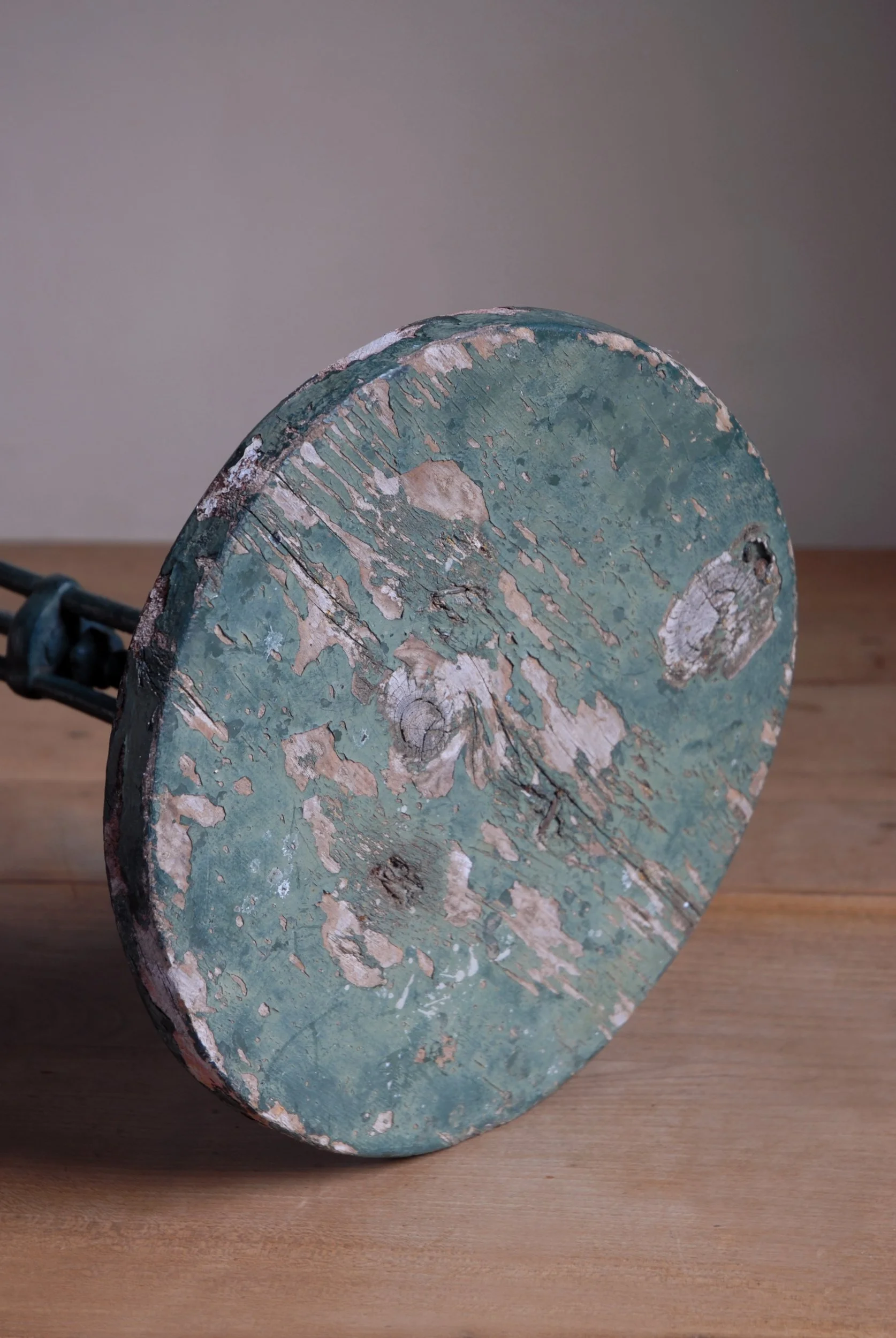 SIZED 1523 Vintage Table Garden Waterandwooduk.JPG