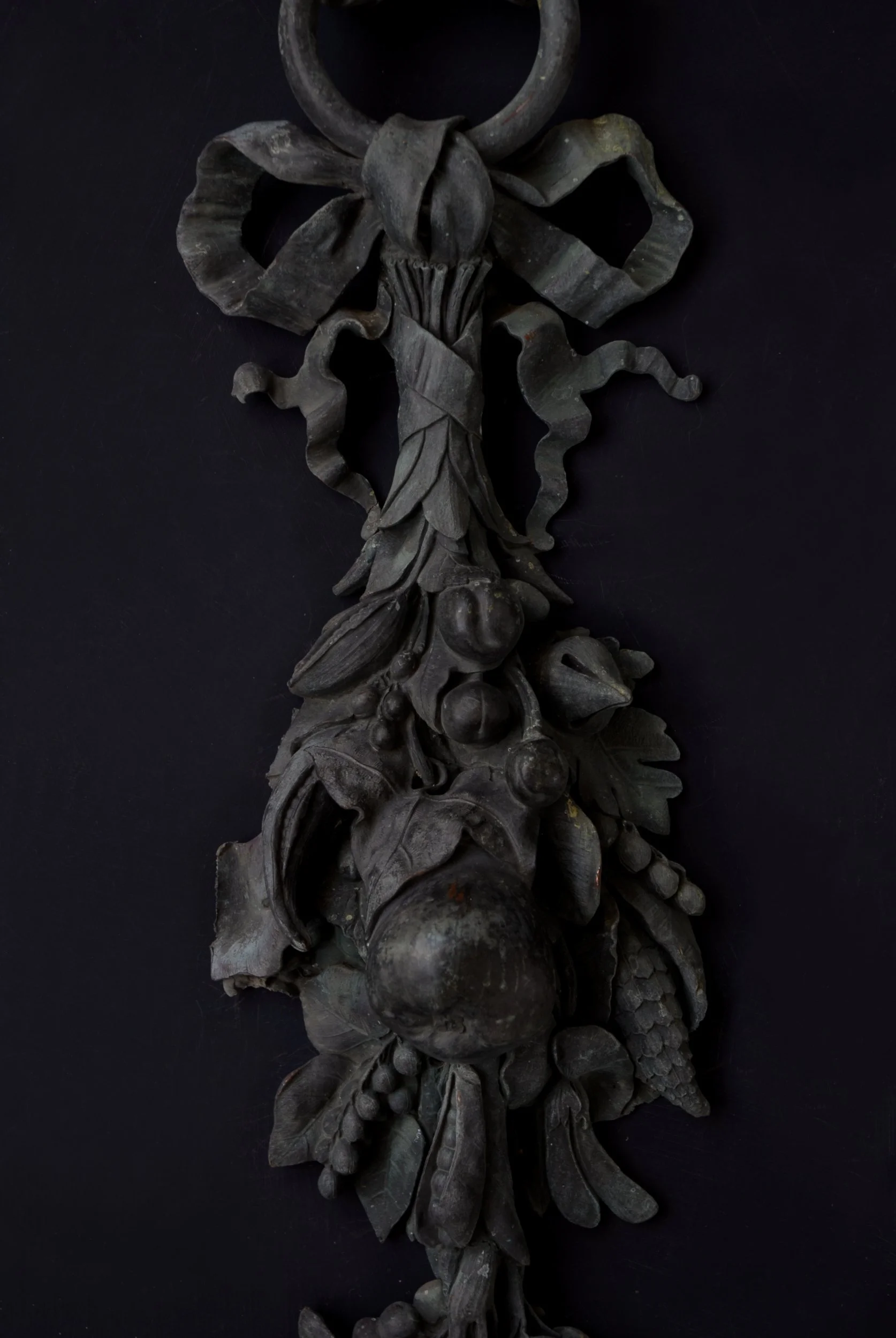 SIZED 1550 Antique Bronze Victorian.JPG