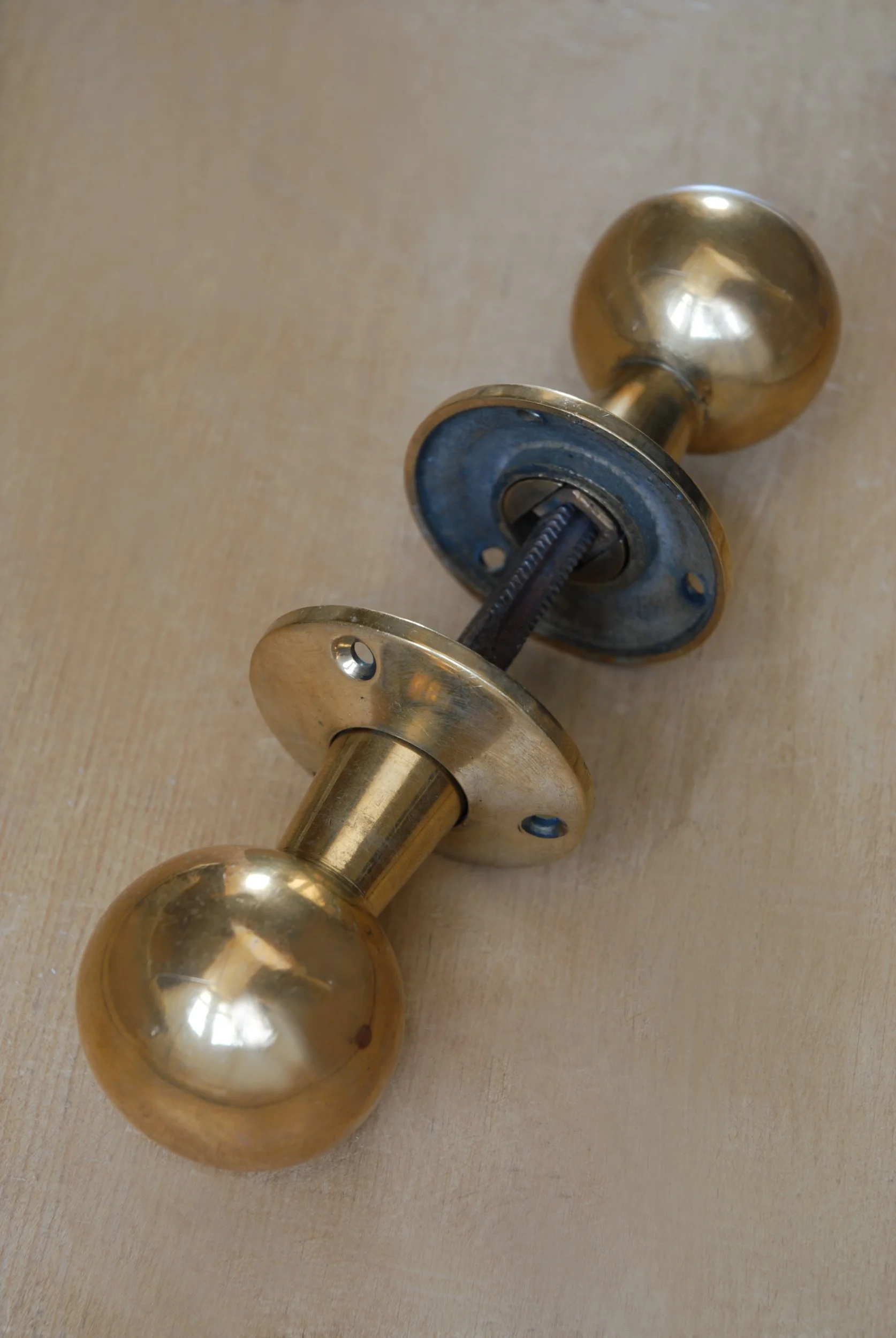 SIZED 1493 Mid Century Door Knob.JPG