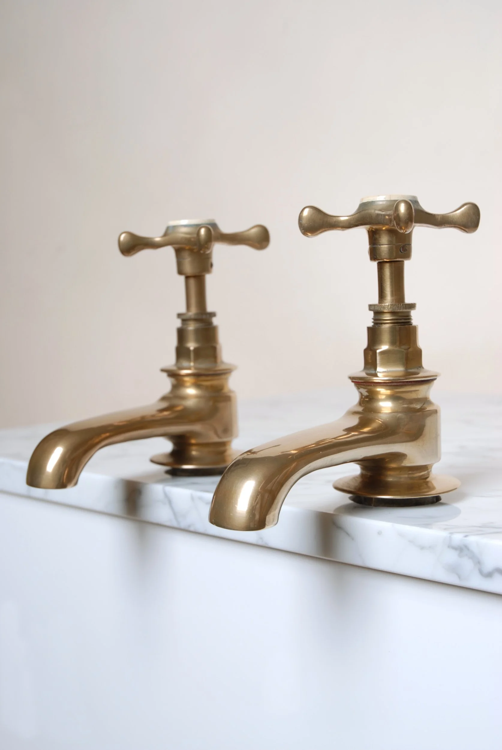 SIZED 1320 Victorian Brass Taps.JPG