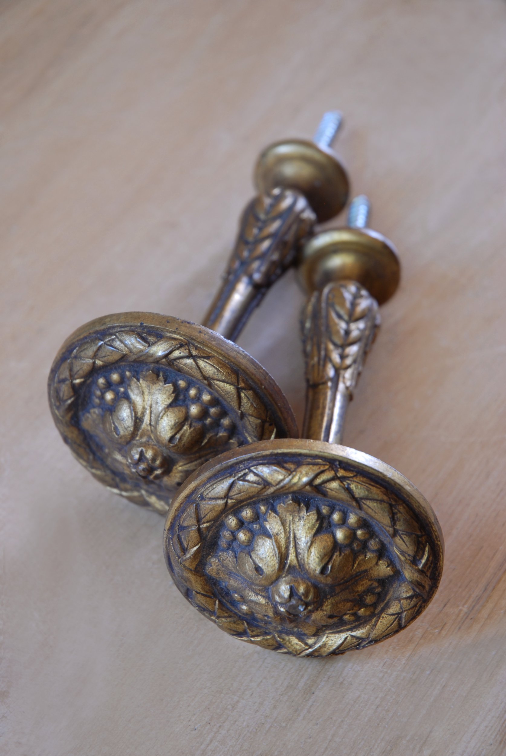 SIZED 1457 Antique Curtain Ties.JPG