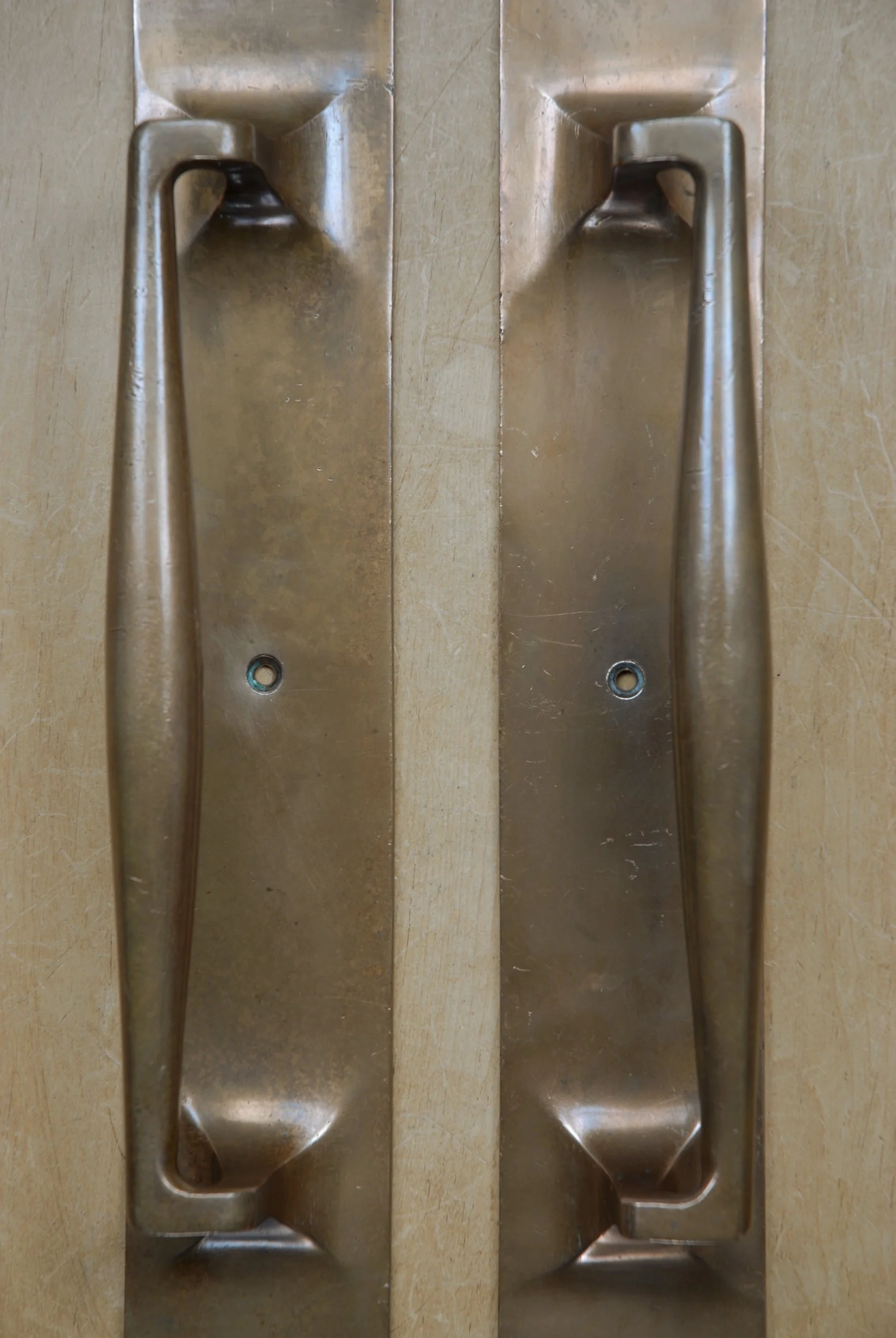 SIZED 1528 Vintage Brass Pull Handles.JPG