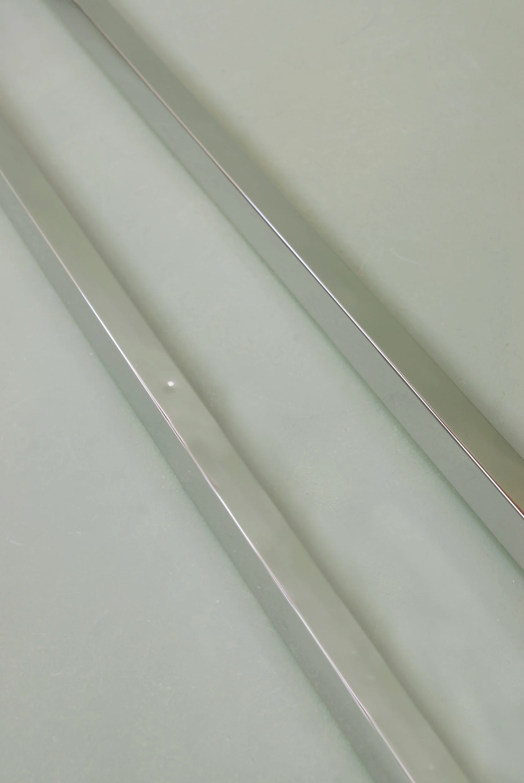 SIZED 1561 Chrome Towel Rail.JPG