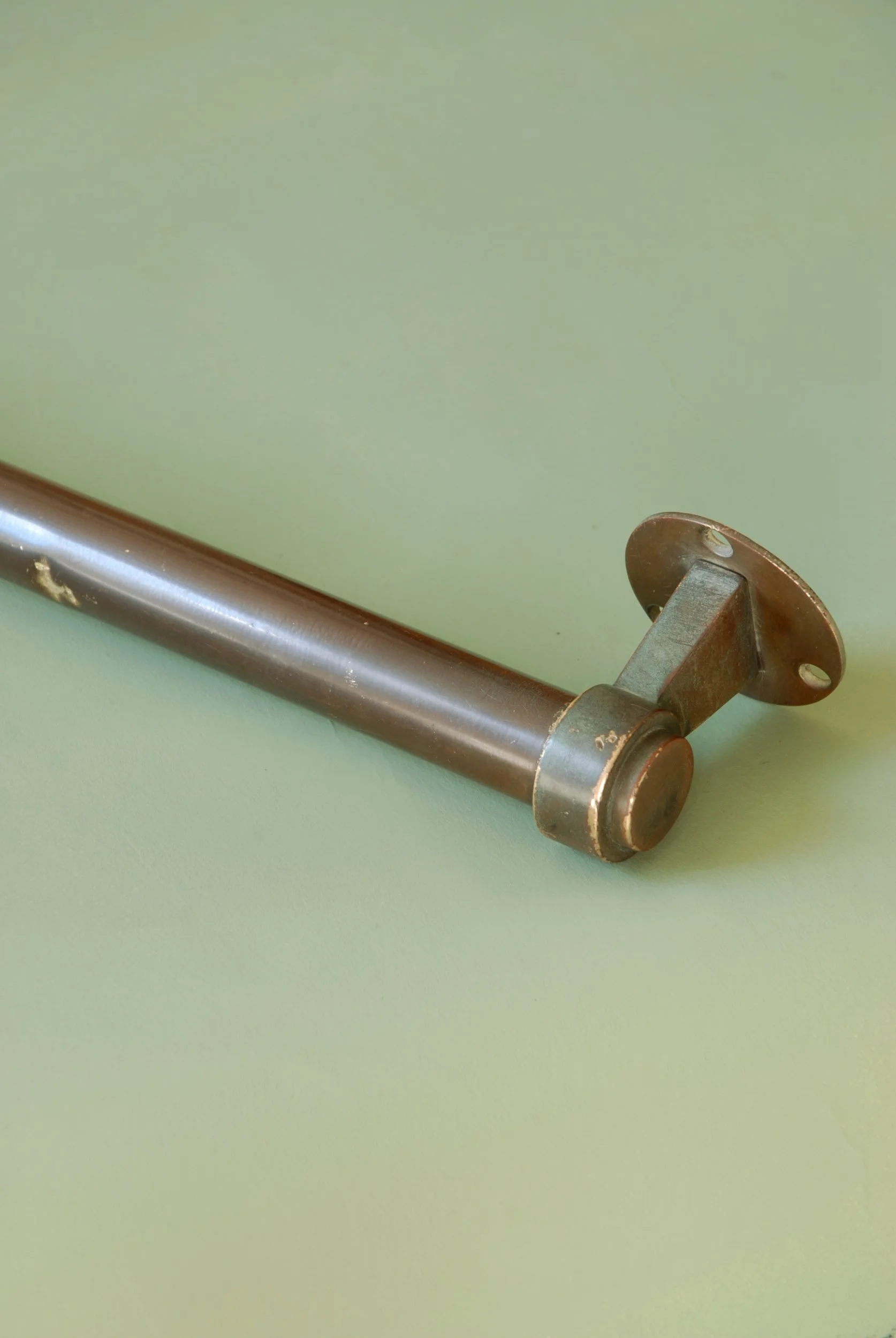 SIZED 1609 Bronze Towel Rail.JPG