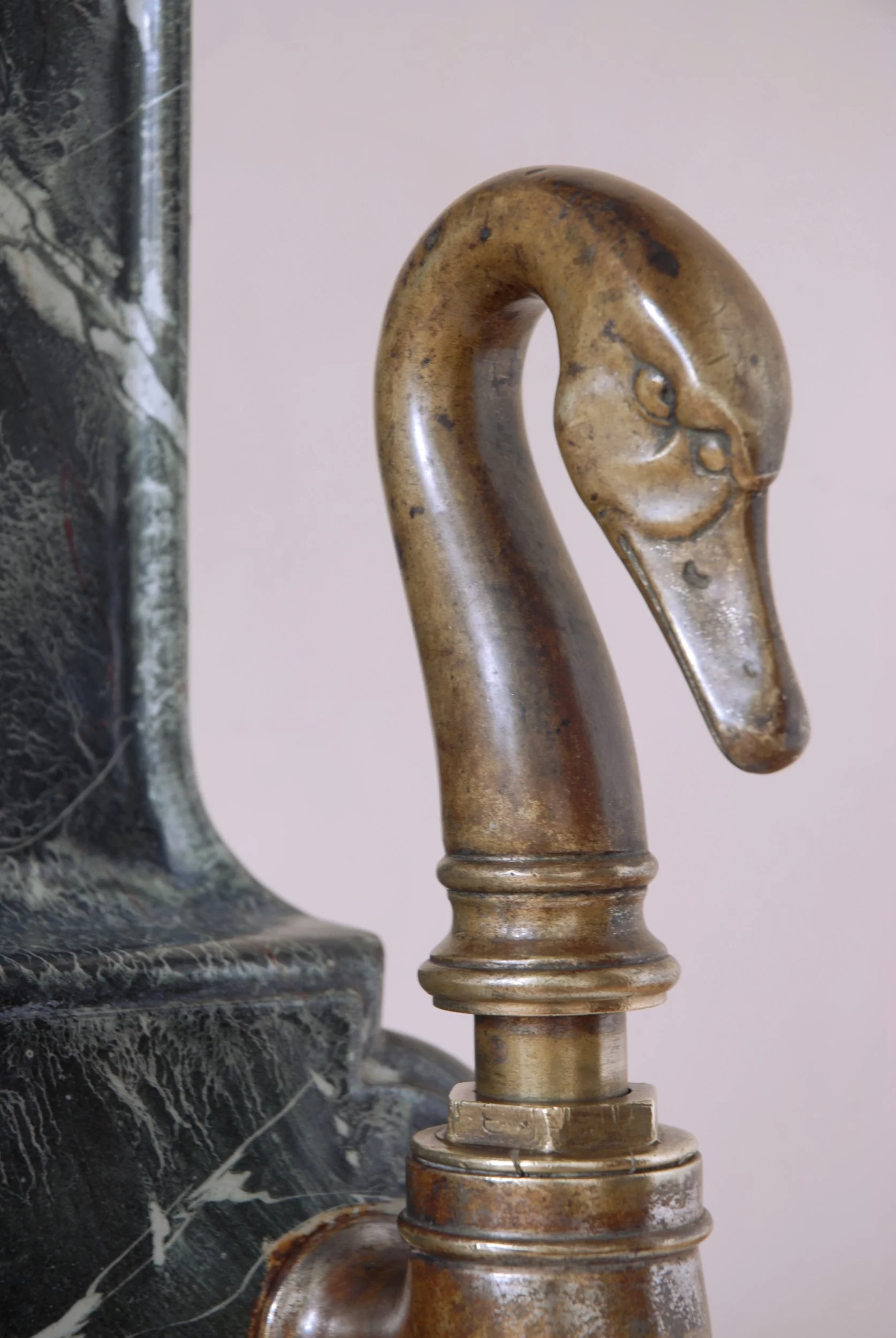 SIZED 1431 Swan Taps Bath.JPG